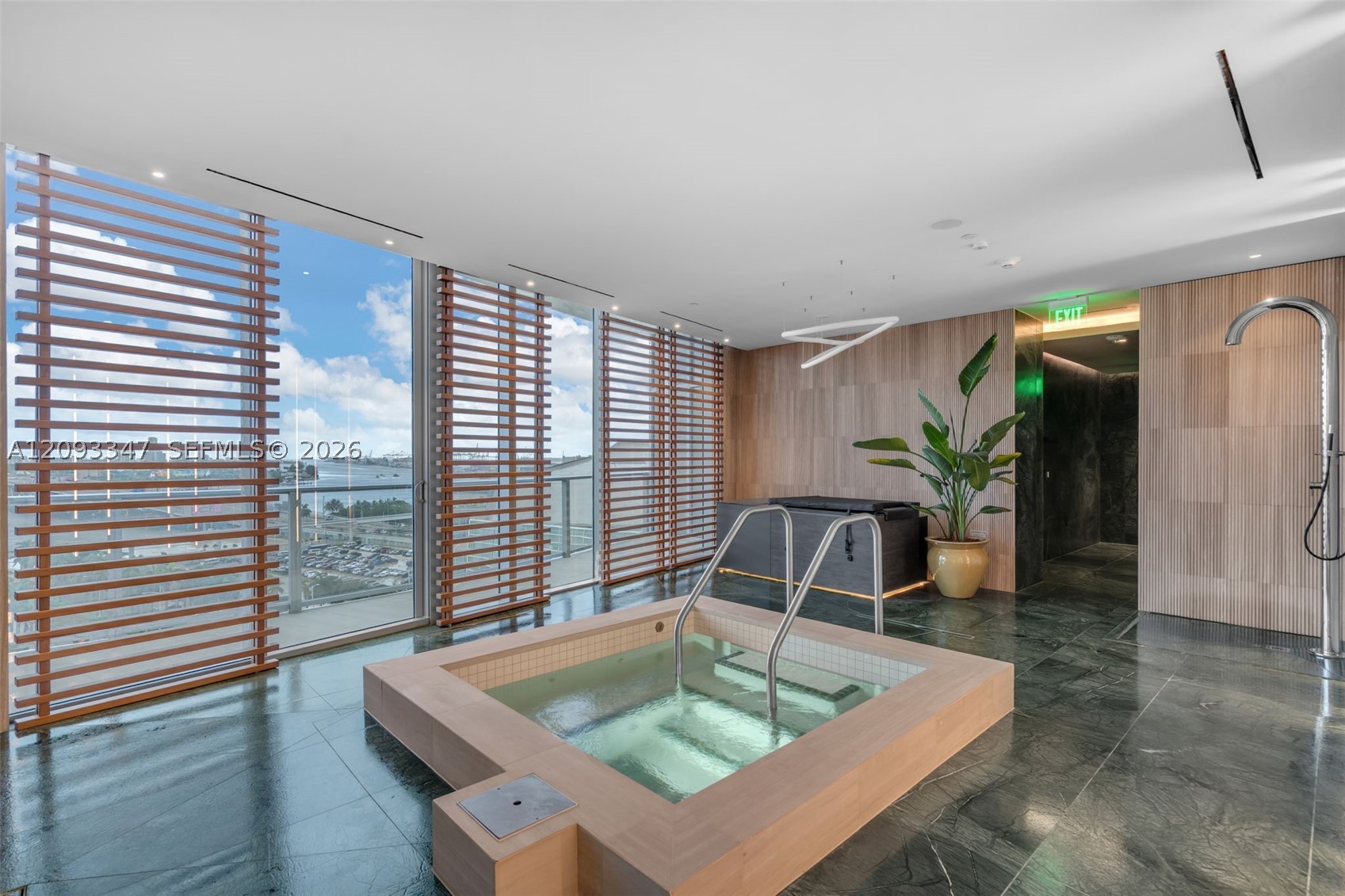 1400 Biscayne Blvd #706, Miami FL 33132