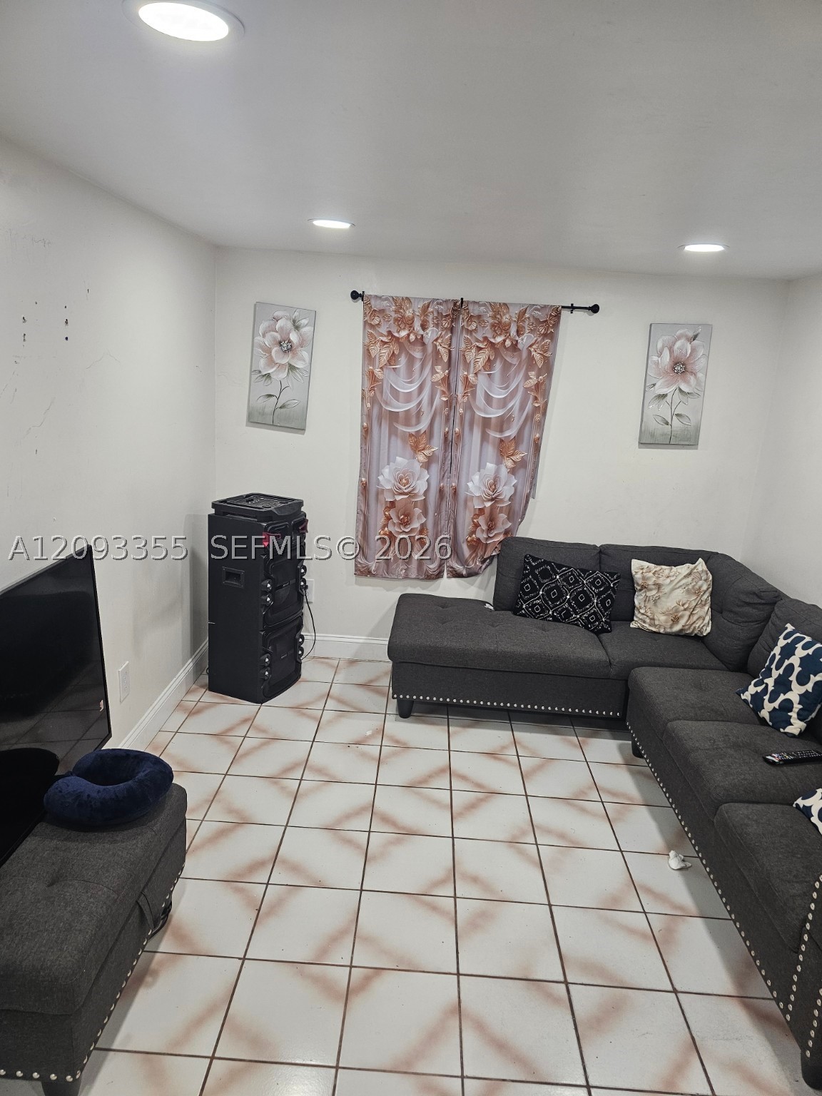 6604 Boulevard Of Champions, North Lauderdale FL 33068