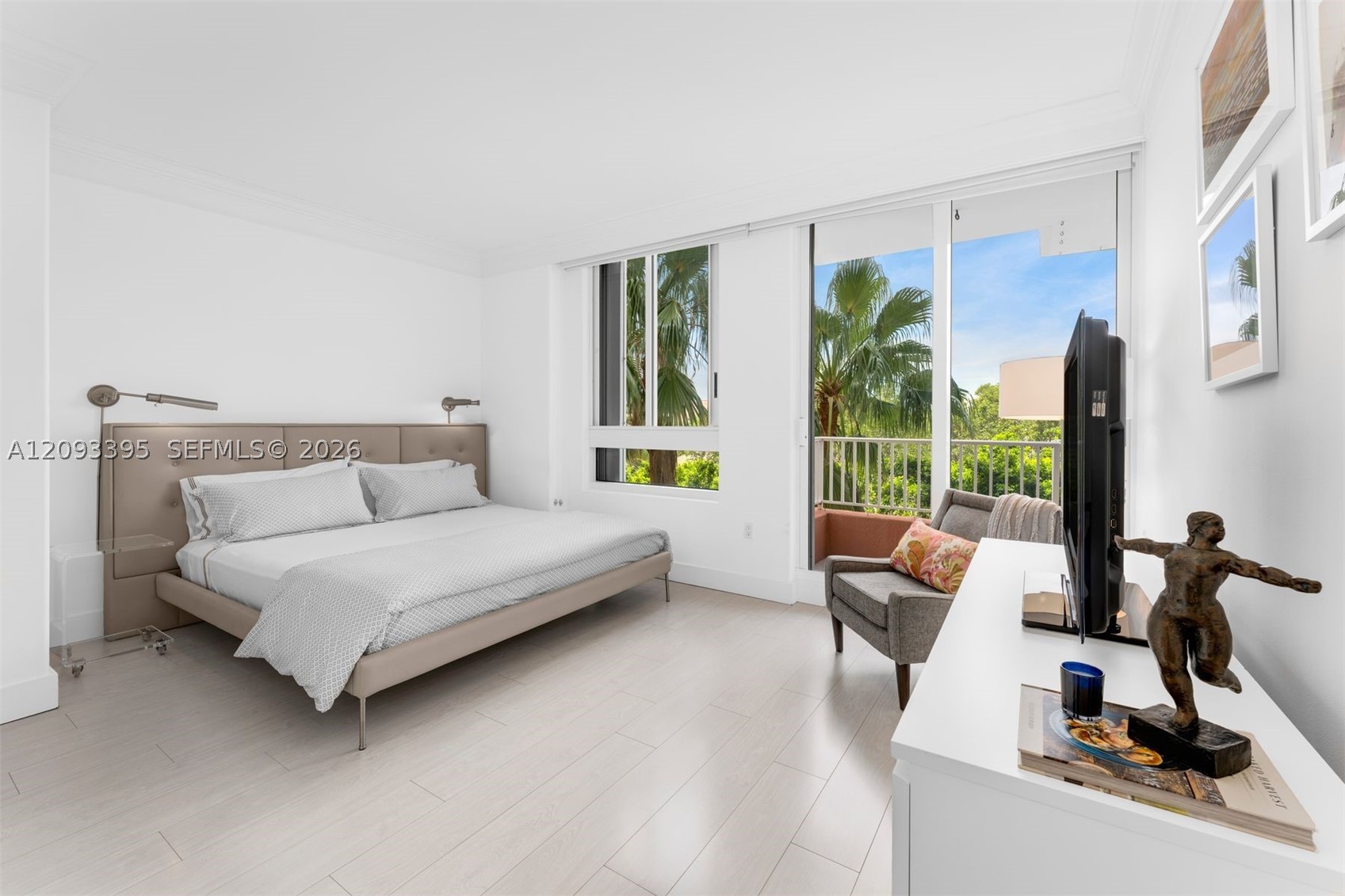 781 Crandon Blvd #401, Key Biscayne FL 33149