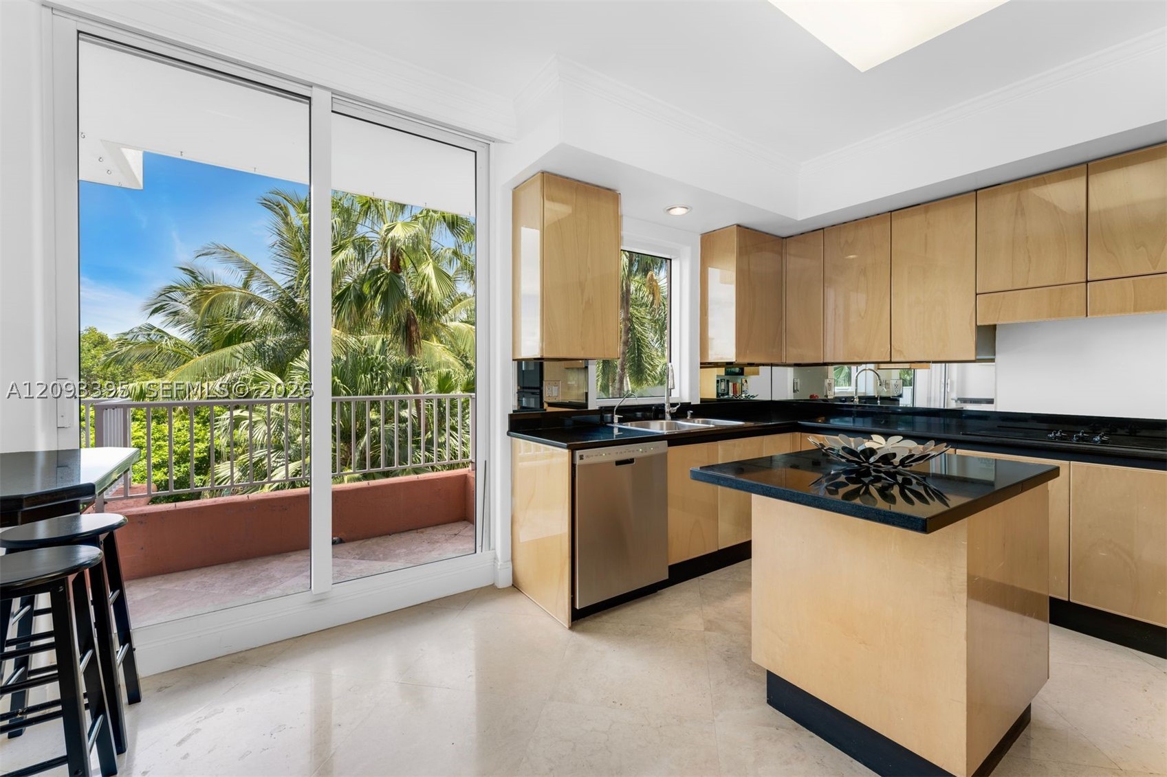781 Crandon Blvd #401, Key Biscayne FL 33149
