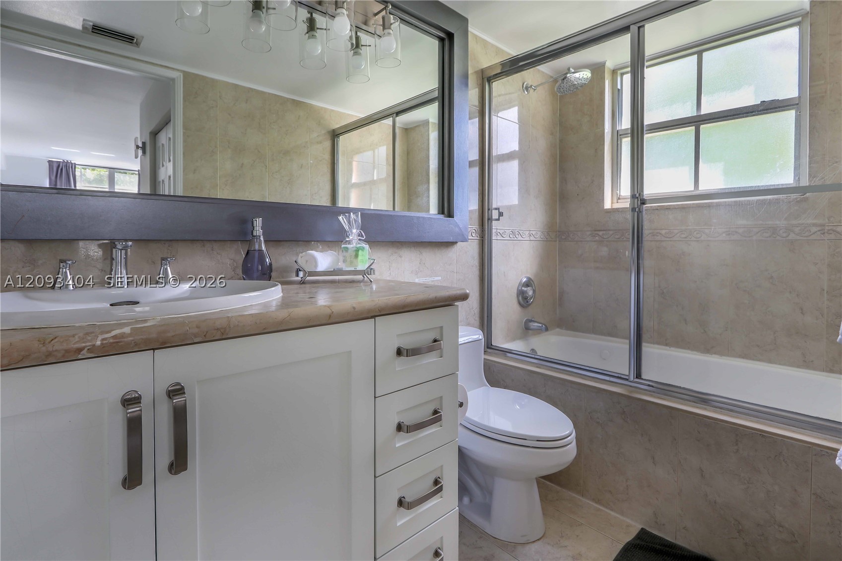 19555 E Country Club Dr #8202, Aventura FL 33180
