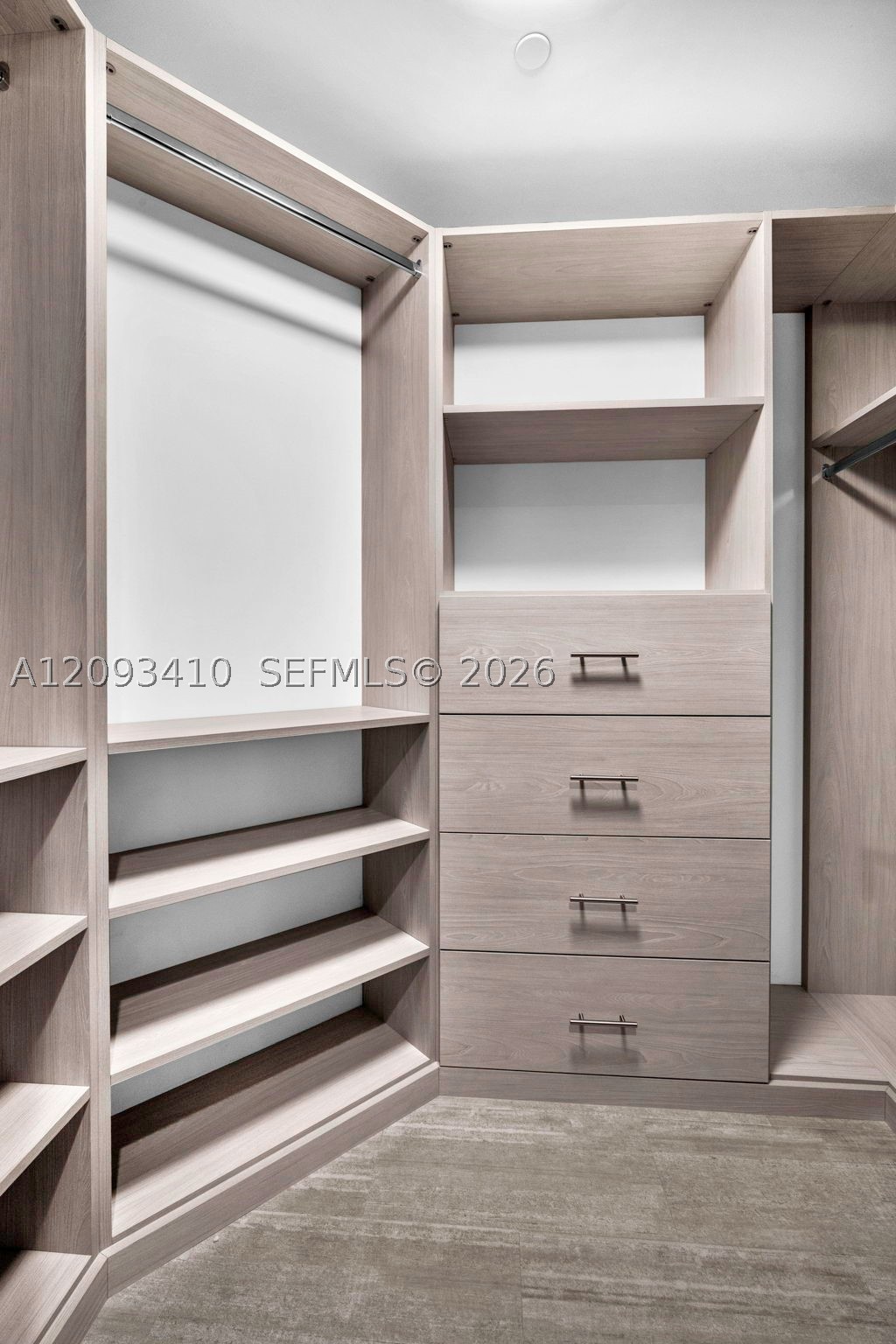 1000 Brickell Plz #3112, Miami FL 33131