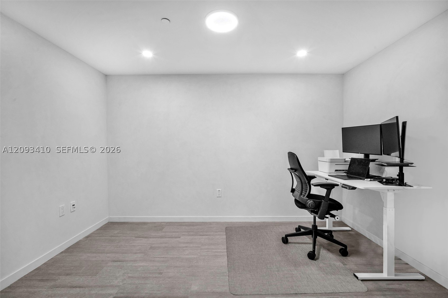 1000 Brickell Plz #3112, Miami FL 33131