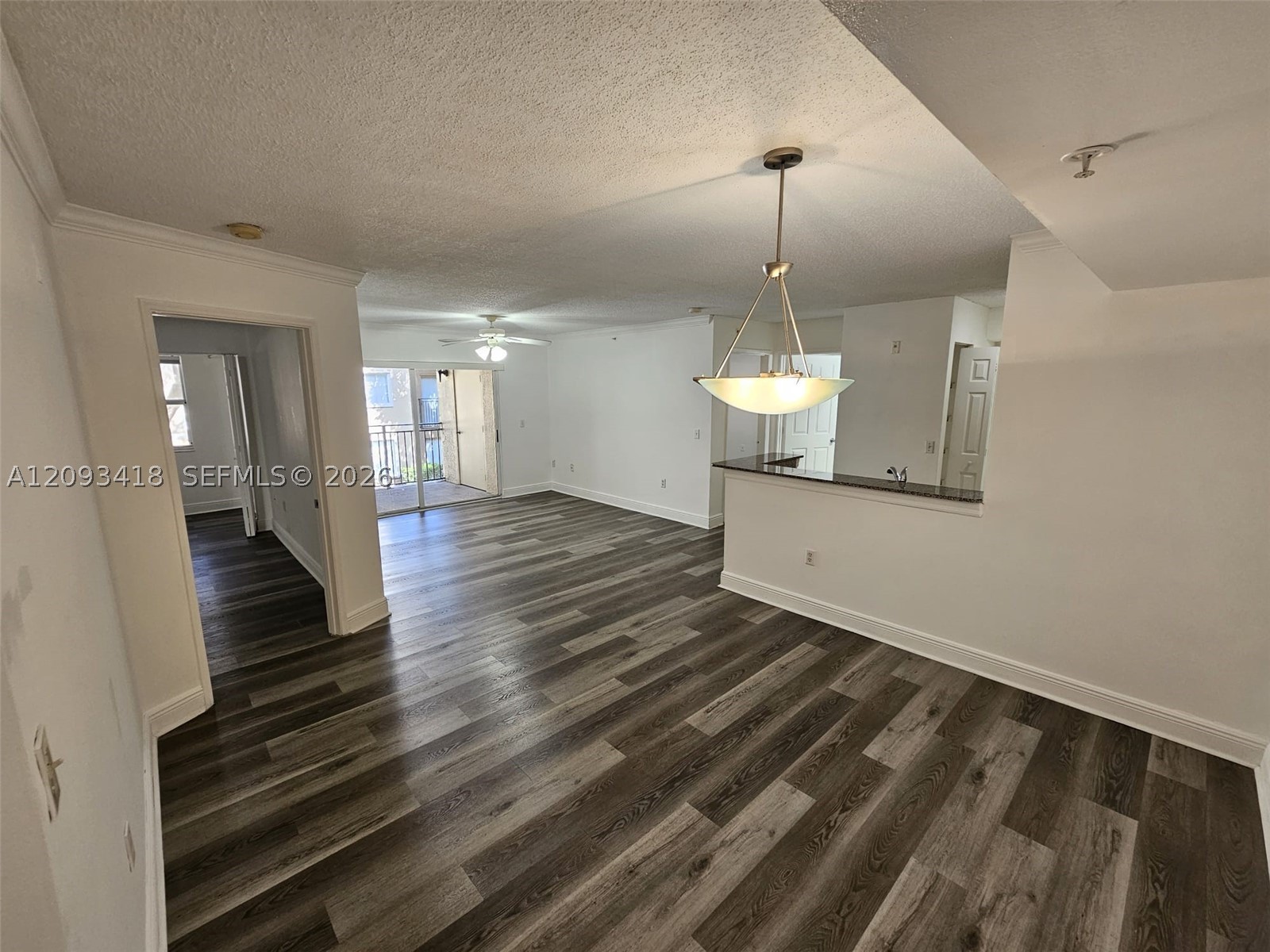 2451 Centergate Dr #204, Miramar FL 33025
