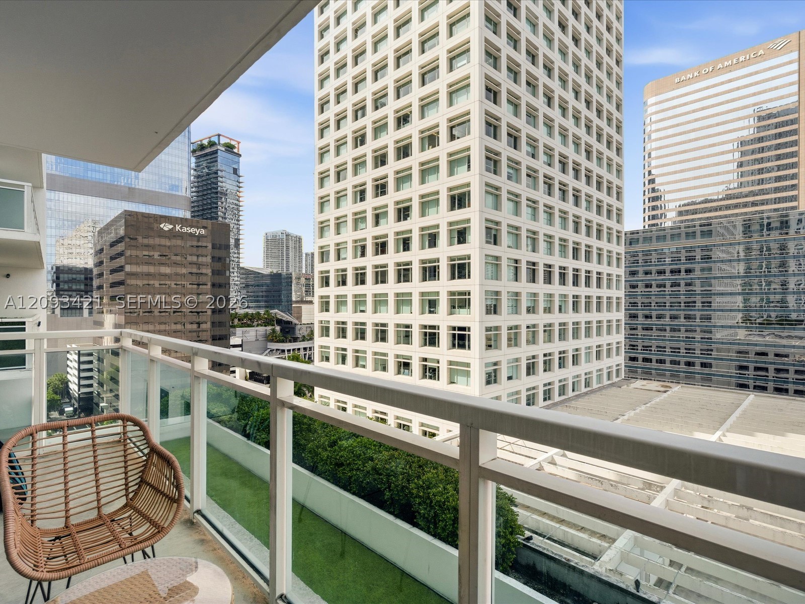950 Brickell Bay Dr #1208, Miami FL 33131