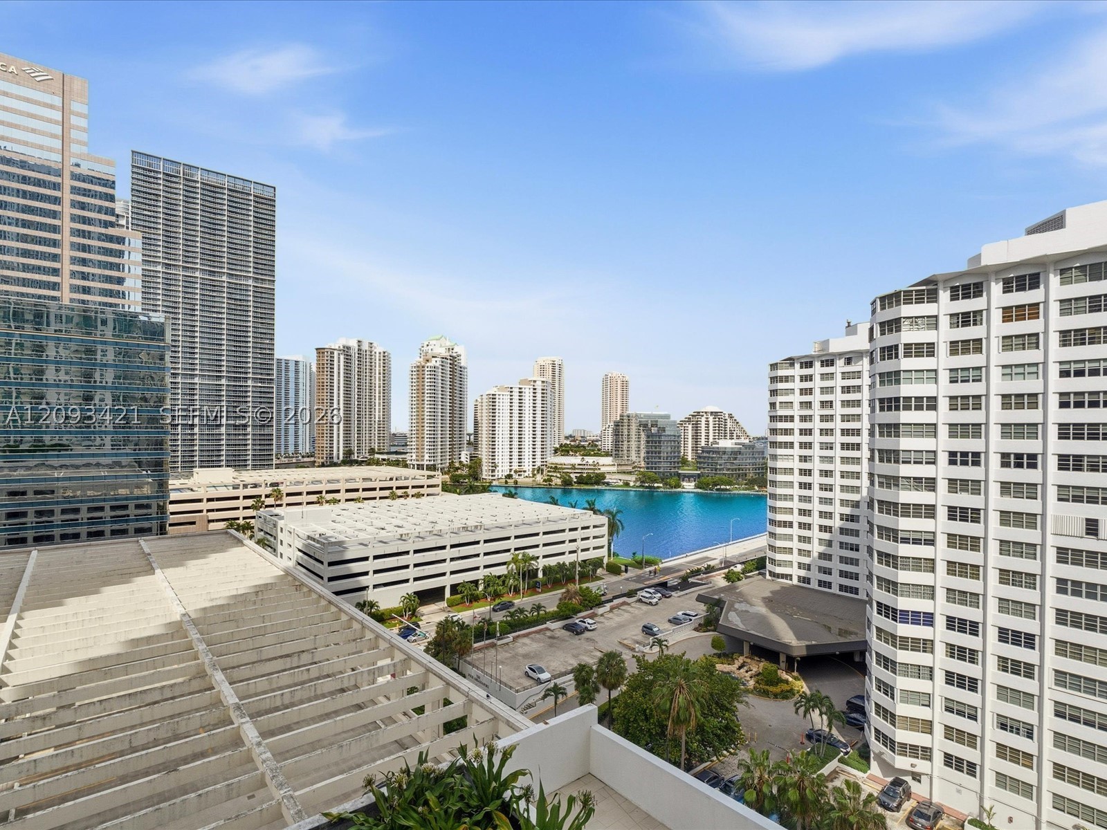 950 Brickell Bay Dr #1208, Miami FL 33131