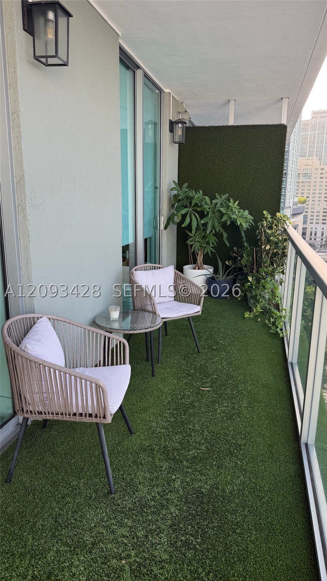 79 SW 12th St #1703-S, Miami FL 33130