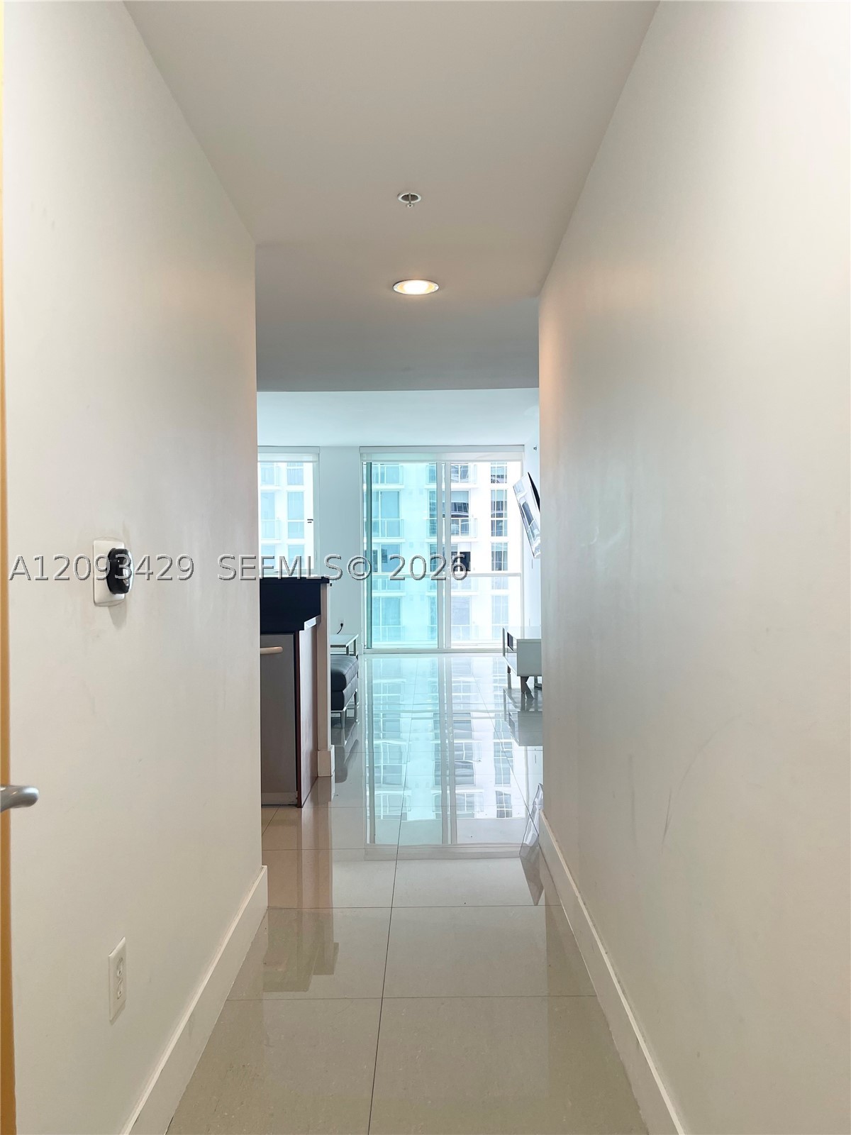 253 NE 2nd St #2506, Miami FL 33132
