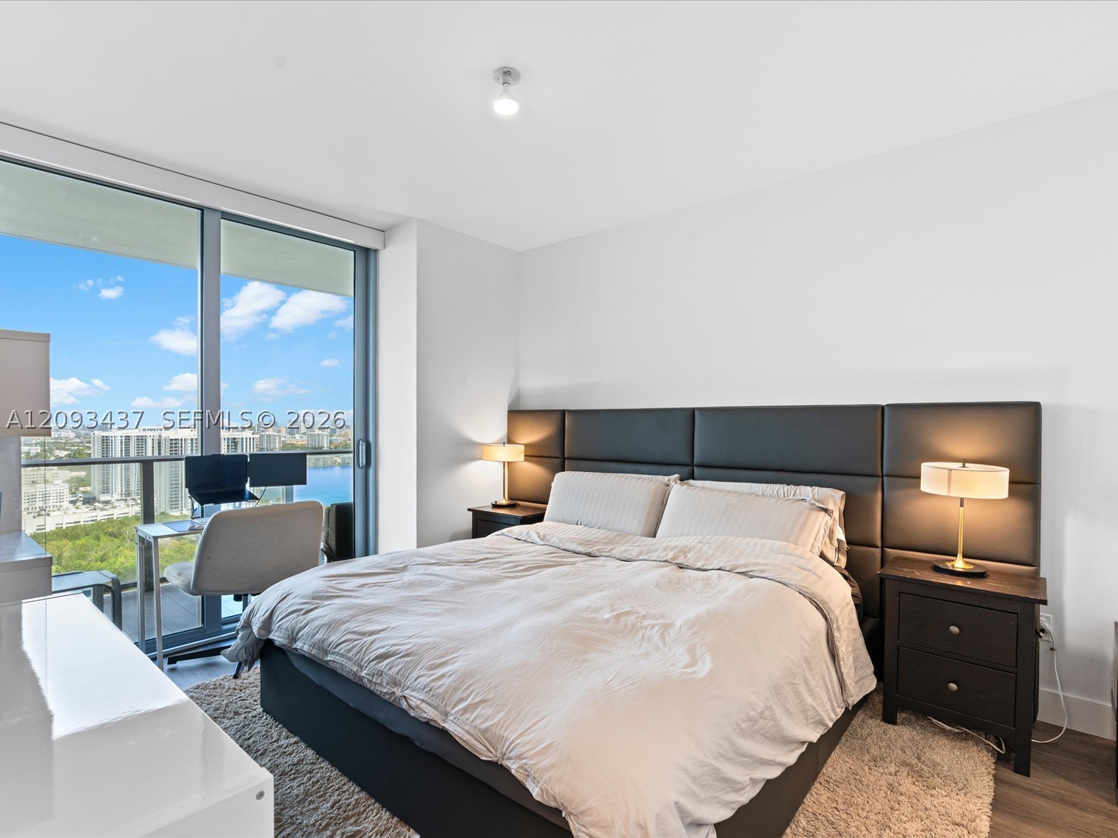 16385 Biscayne Blvd #3103, North Miami Beach FL 33160