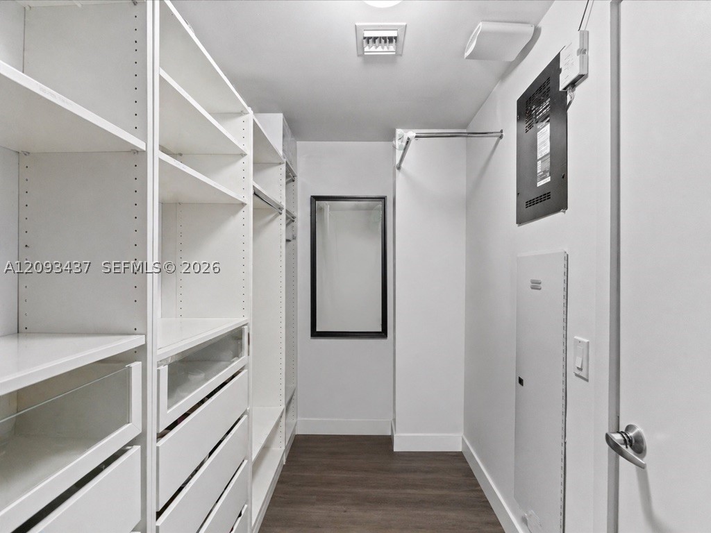 16385 Biscayne Blvd #3103, North Miami Beach FL 33160