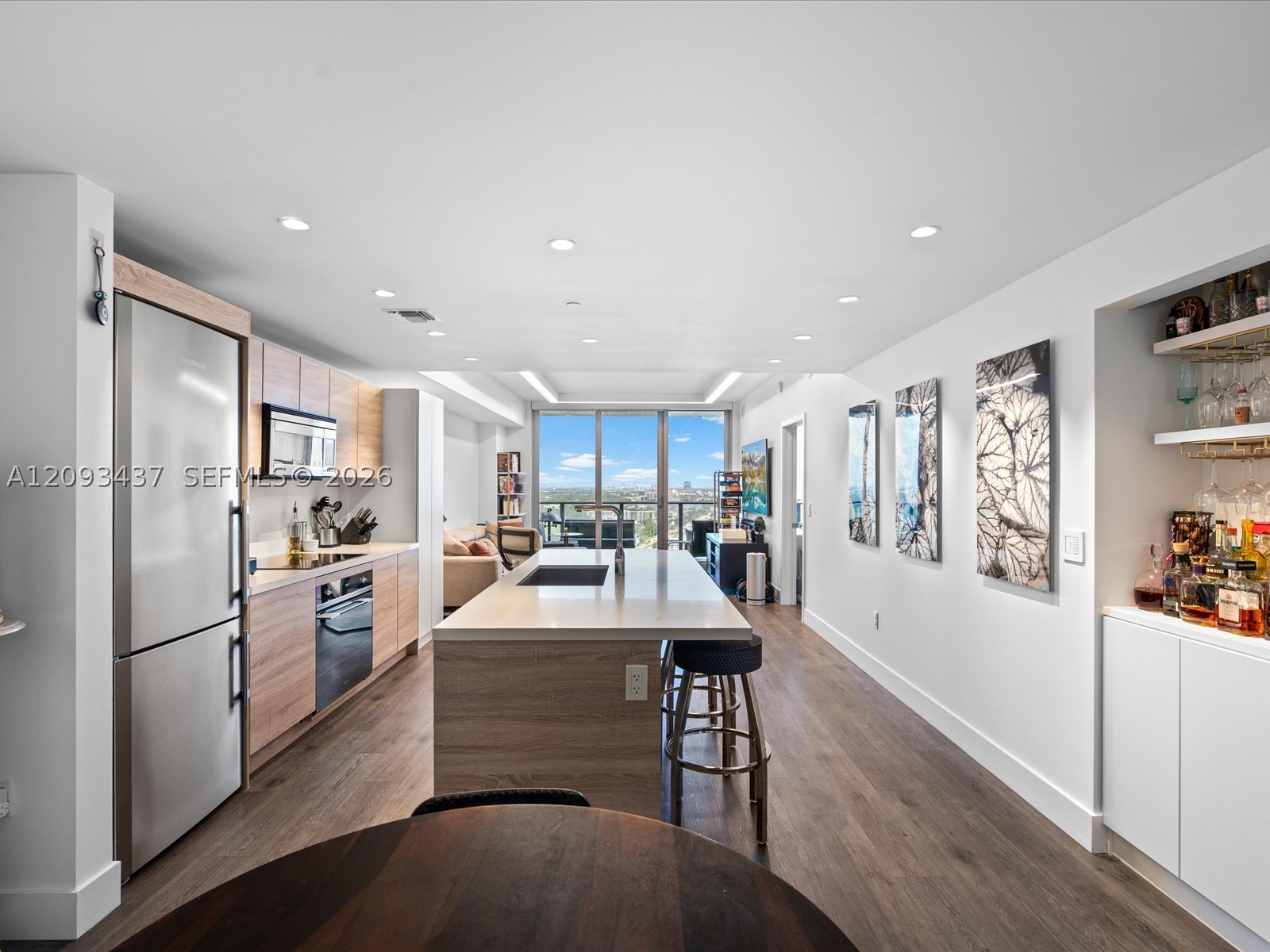 16385 Biscayne Blvd #3103, North Miami Beach FL 33160