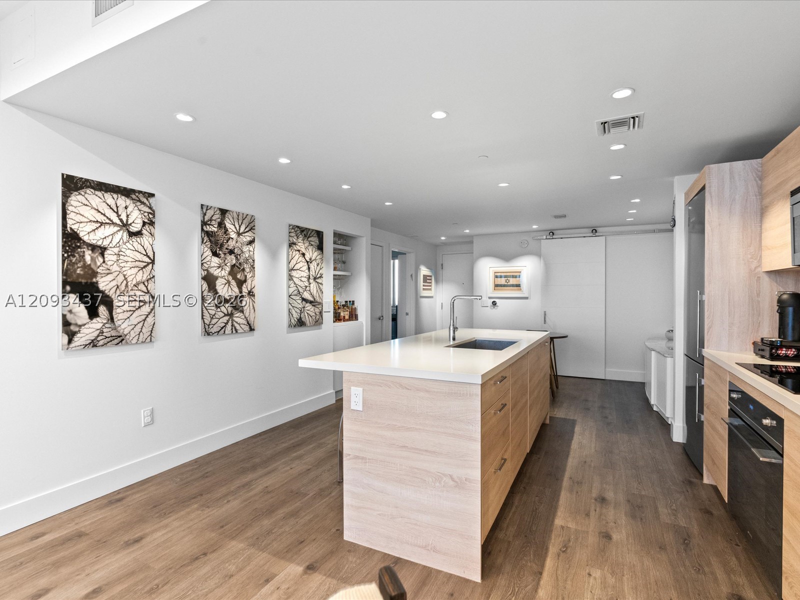 16385 Biscayne Blvd #3103, North Miami Beach FL 33160