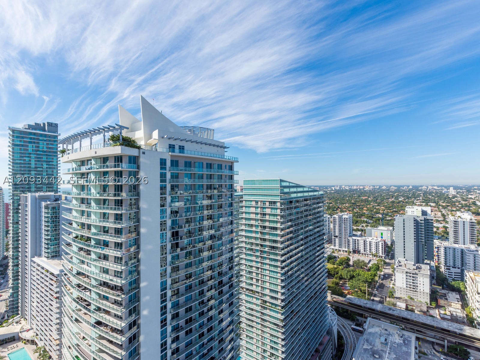 1000 Brickell Plz #4104, Miami FL 33131