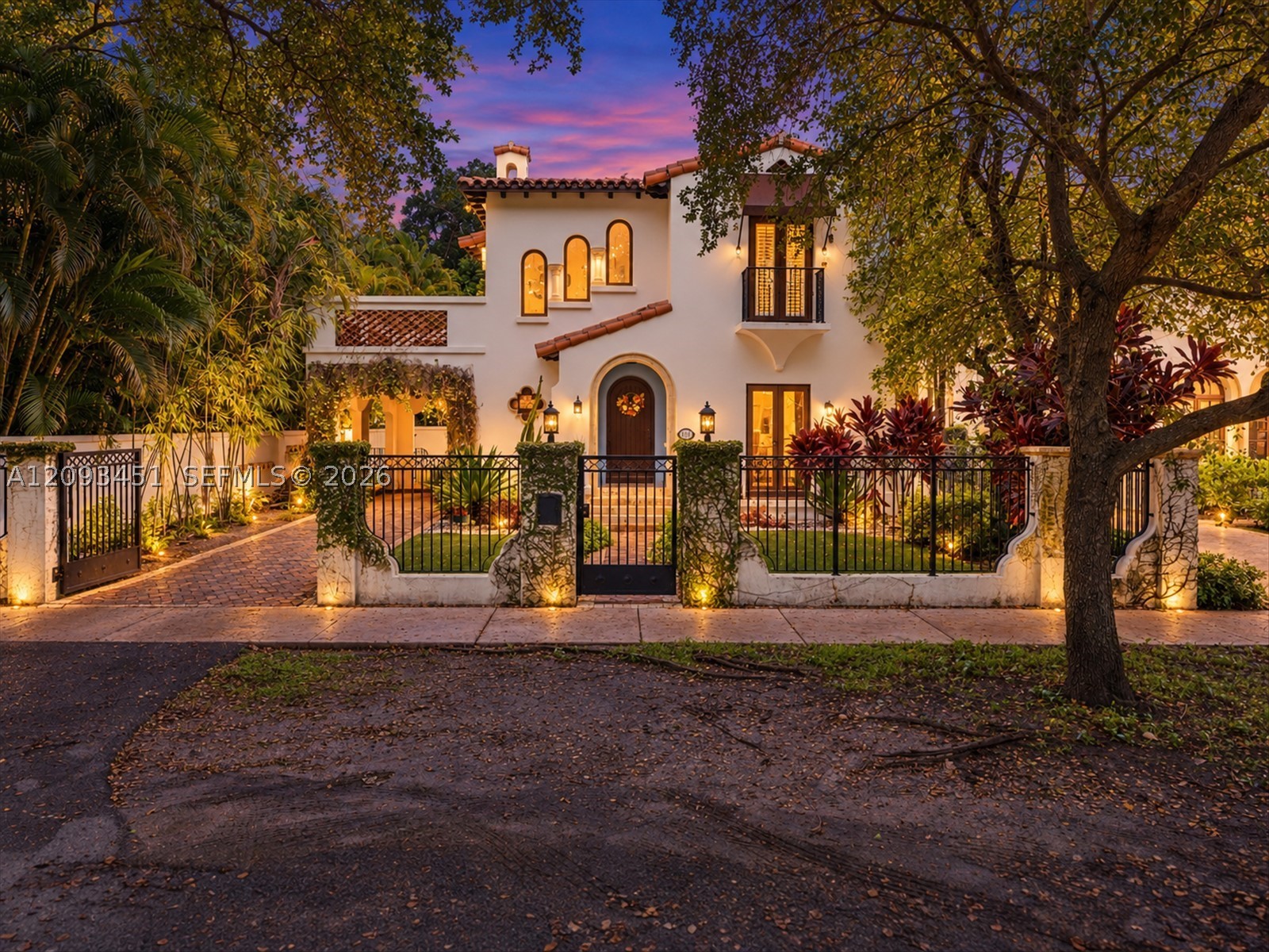 421 Sarto Ave, Coral Gables FL 33134