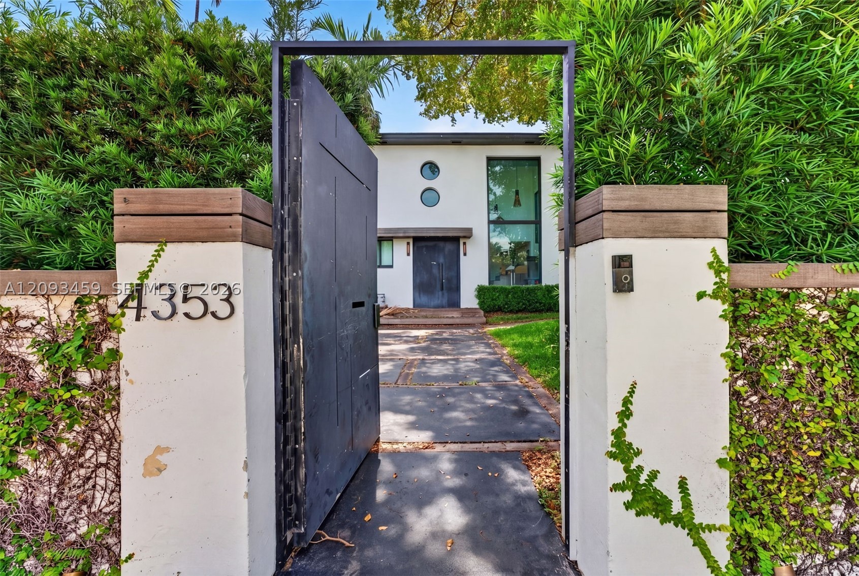 4353 Alton Rd, Miami Beach FL 33140