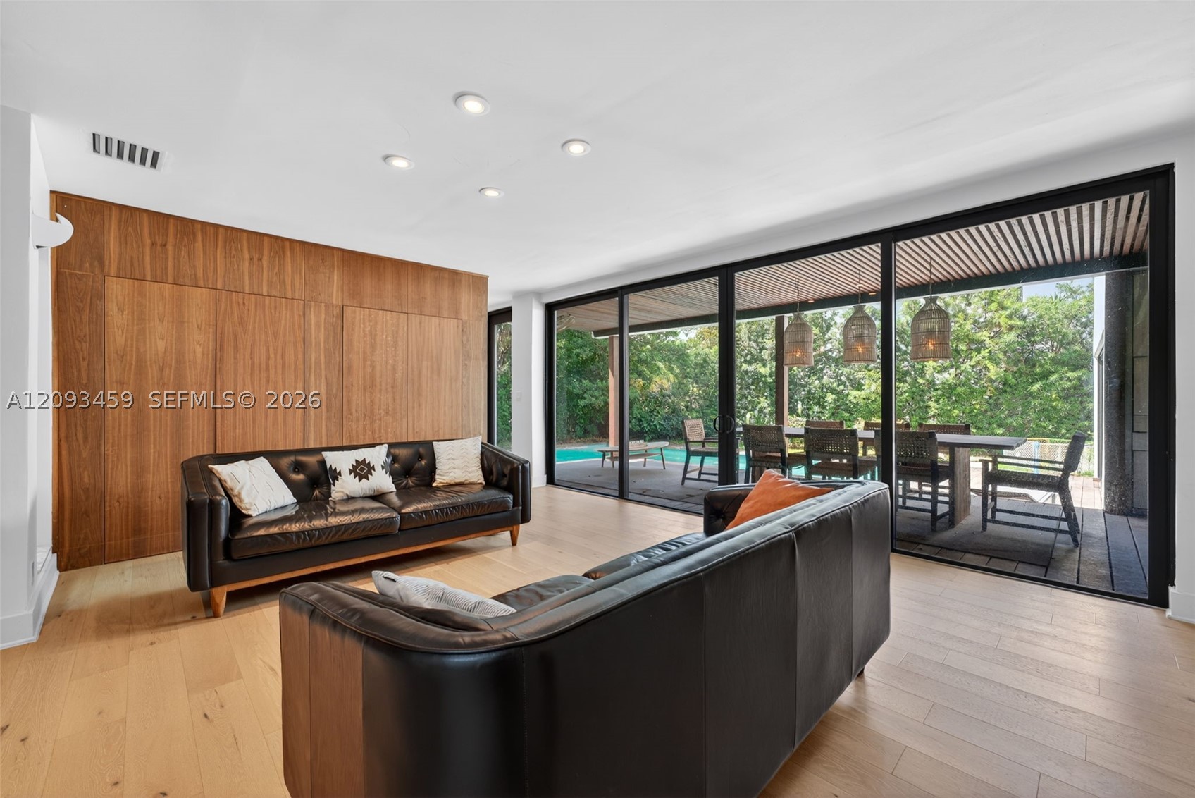 4353 Alton Rd, Miami Beach FL 33140