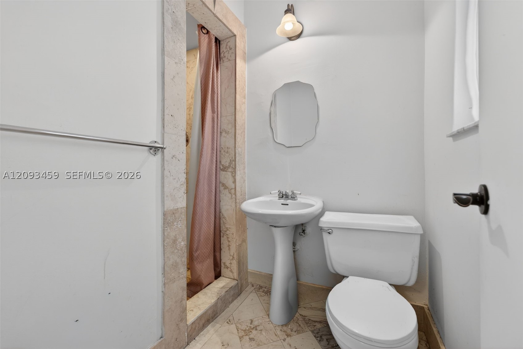 4353 Alton Rd, Miami Beach FL 33140