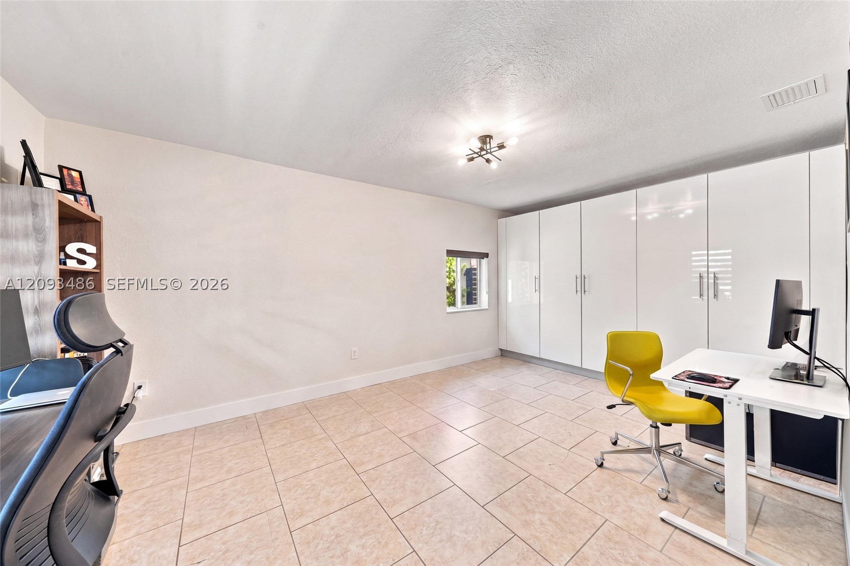 8031 SW 97th Ave, Miami FL 33173