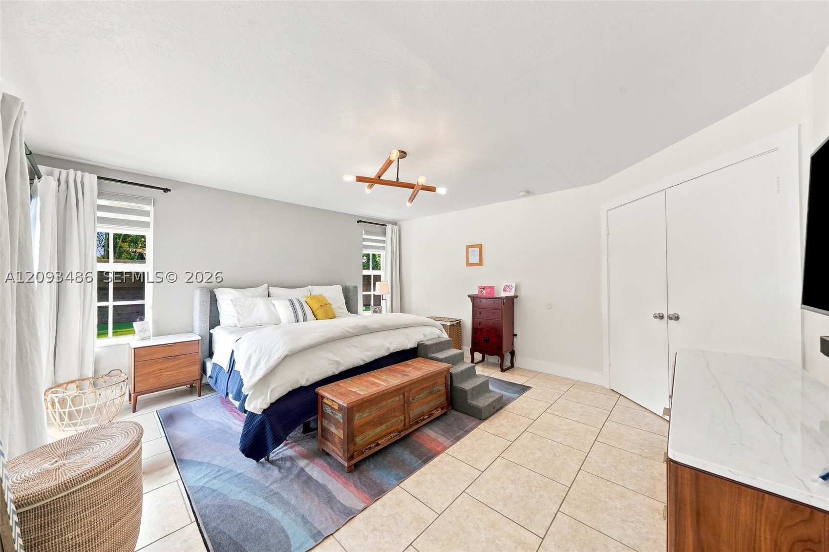 8031 SW 97th Ave, Miami FL 33173