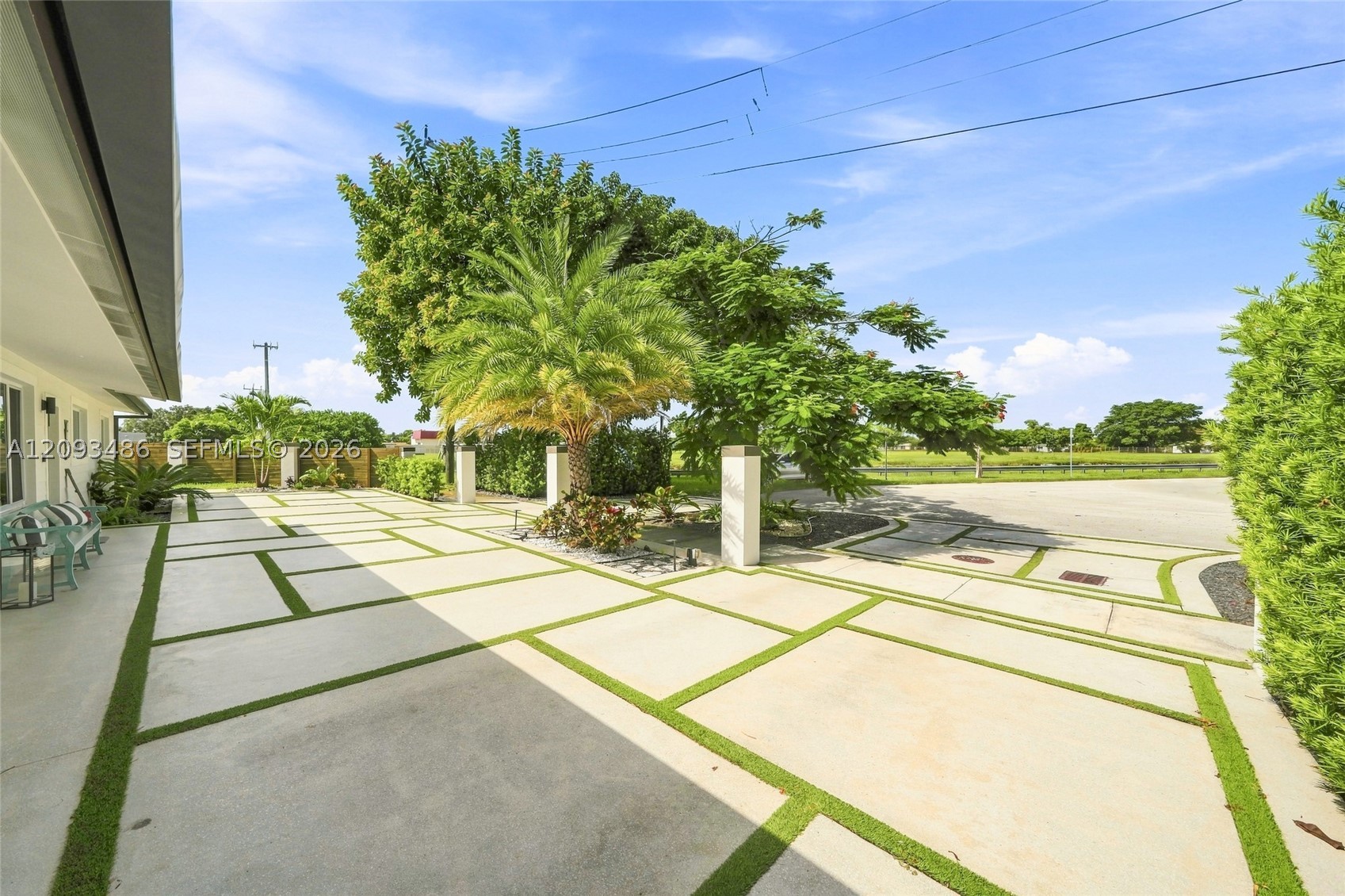 8031 SW 97th Ave, Miami FL 33173