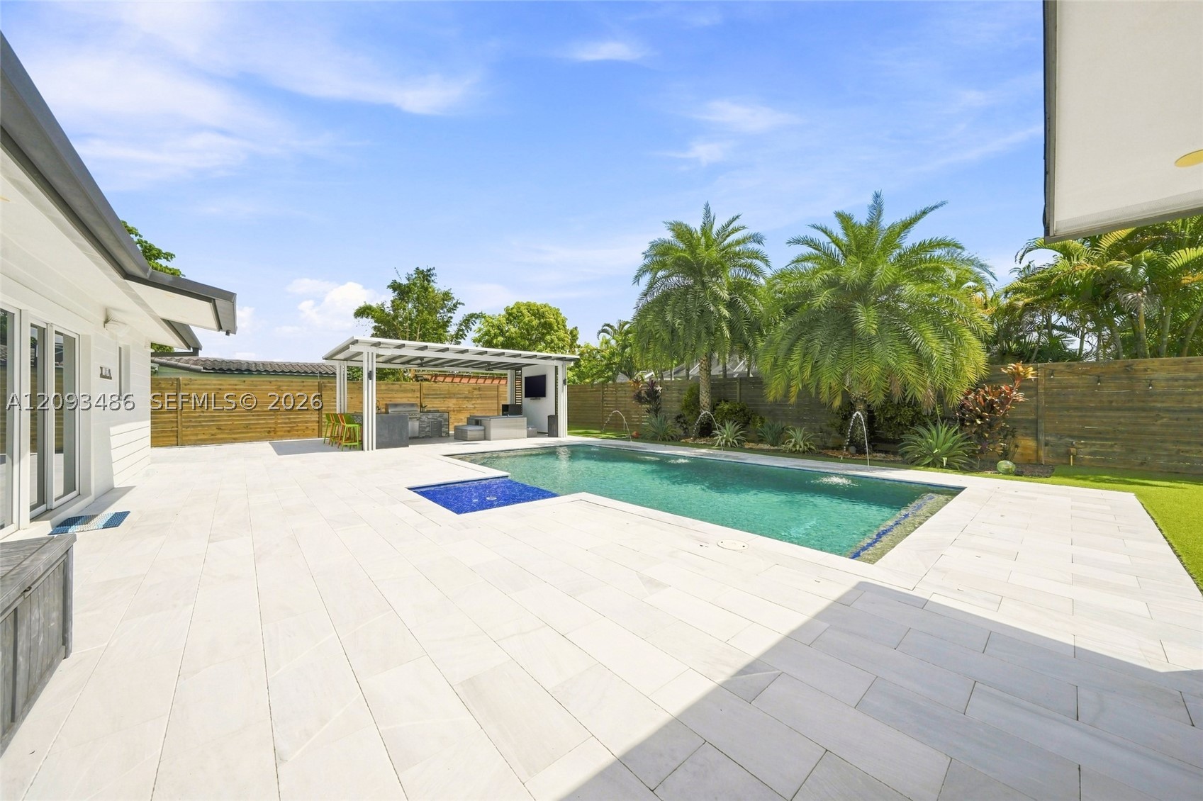 8031 SW 97th Ave, Miami FL 33173