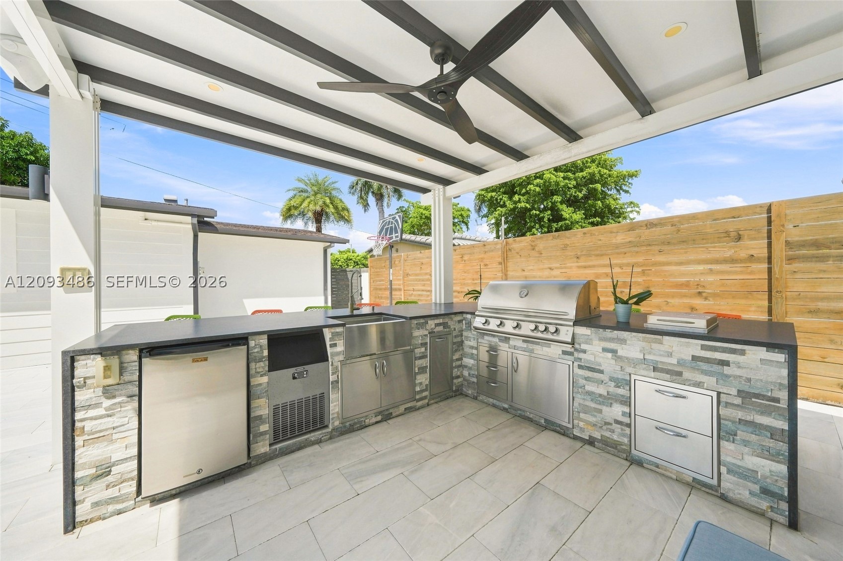 8031 SW 97th Ave, Miami FL 33173