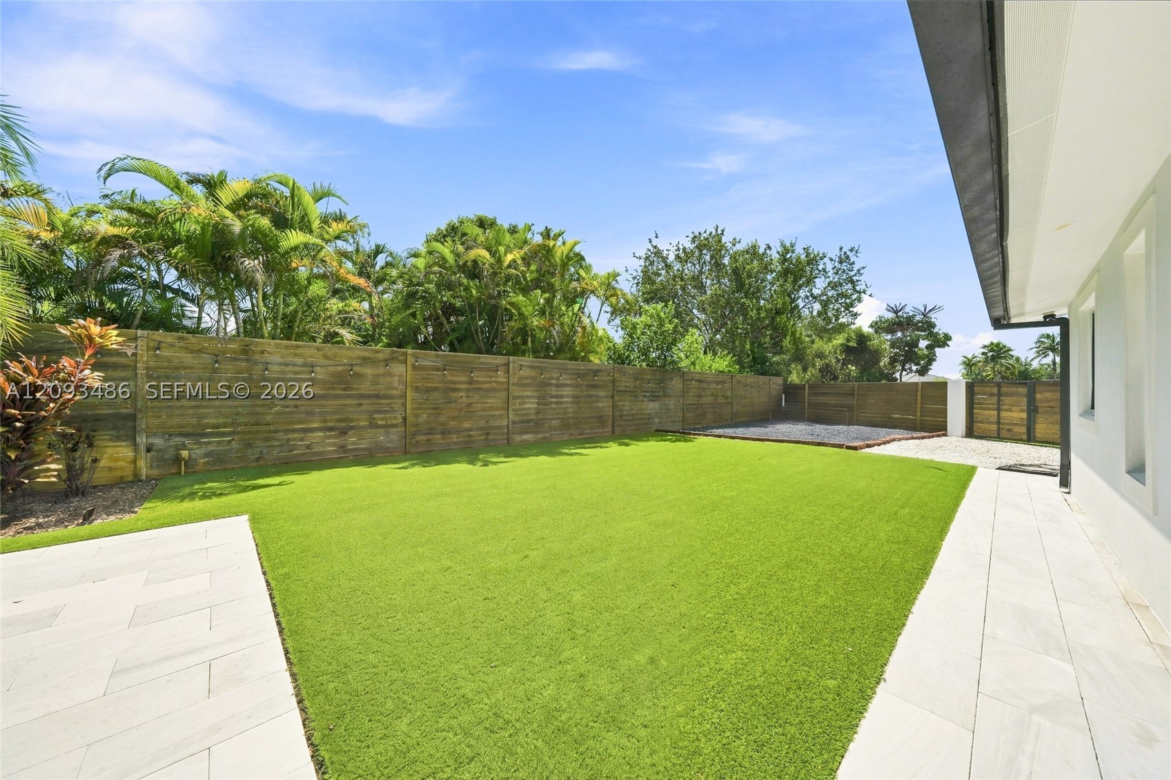 8031 SW 97th Ave, Miami FL 33173