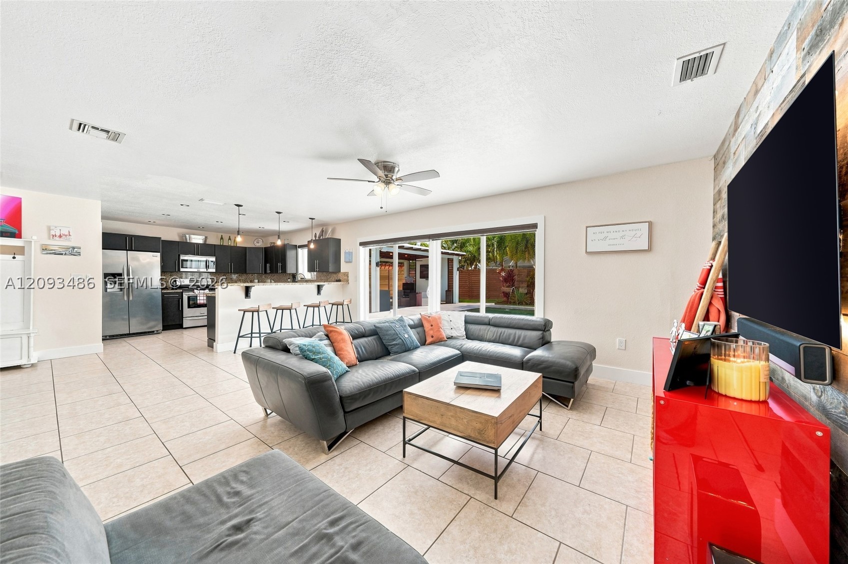 8031 SW 97th Ave, Miami FL 33173
