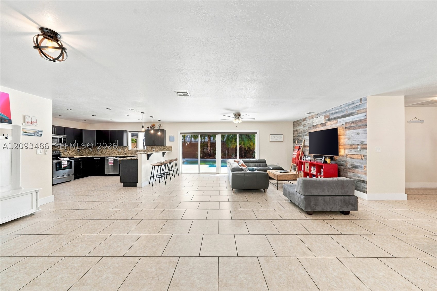 8031 SW 97th Ave, Miami FL 33173
