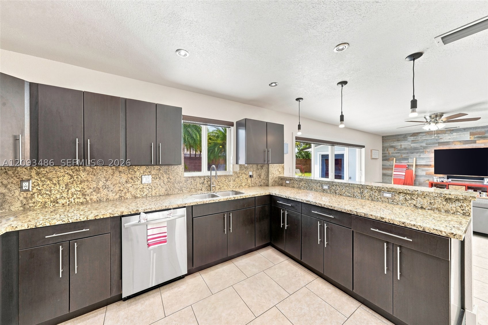 8031 SW 97th Ave, Miami FL 33173