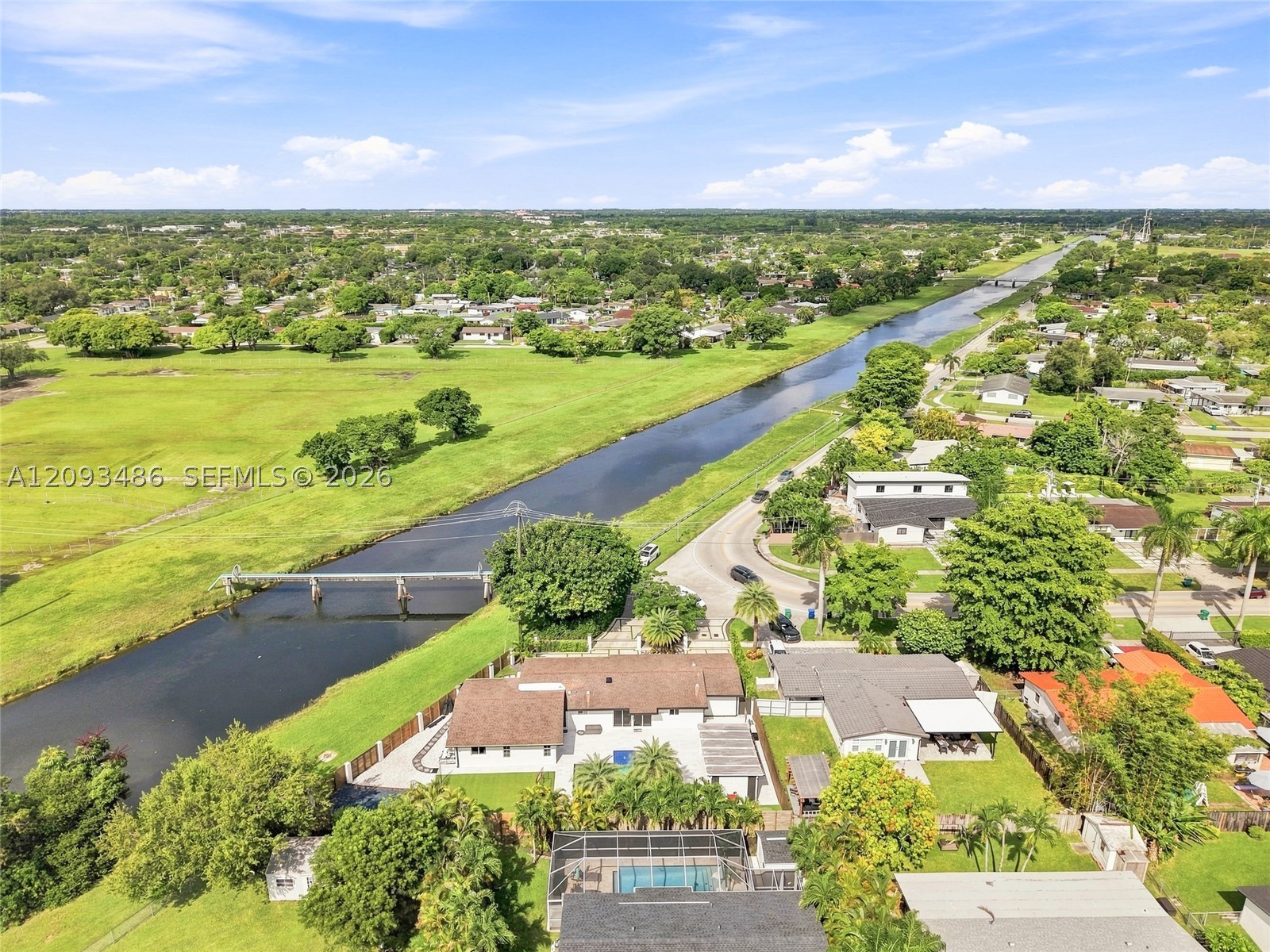 8031 SW 97th Ave, Miami FL 33173