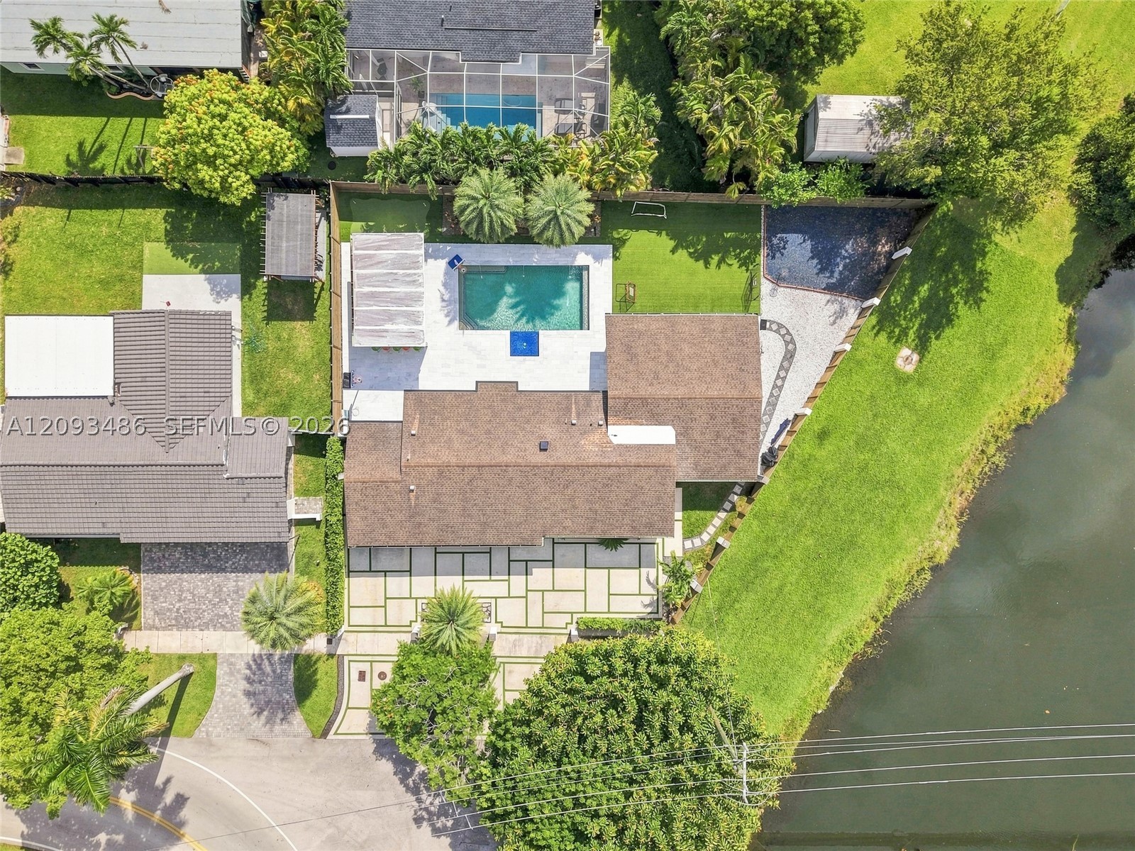 8031 SW 97th Ave, Miami FL 33173