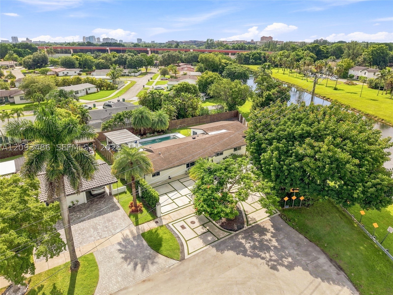 8031 SW 97th Ave, Miami FL 33173