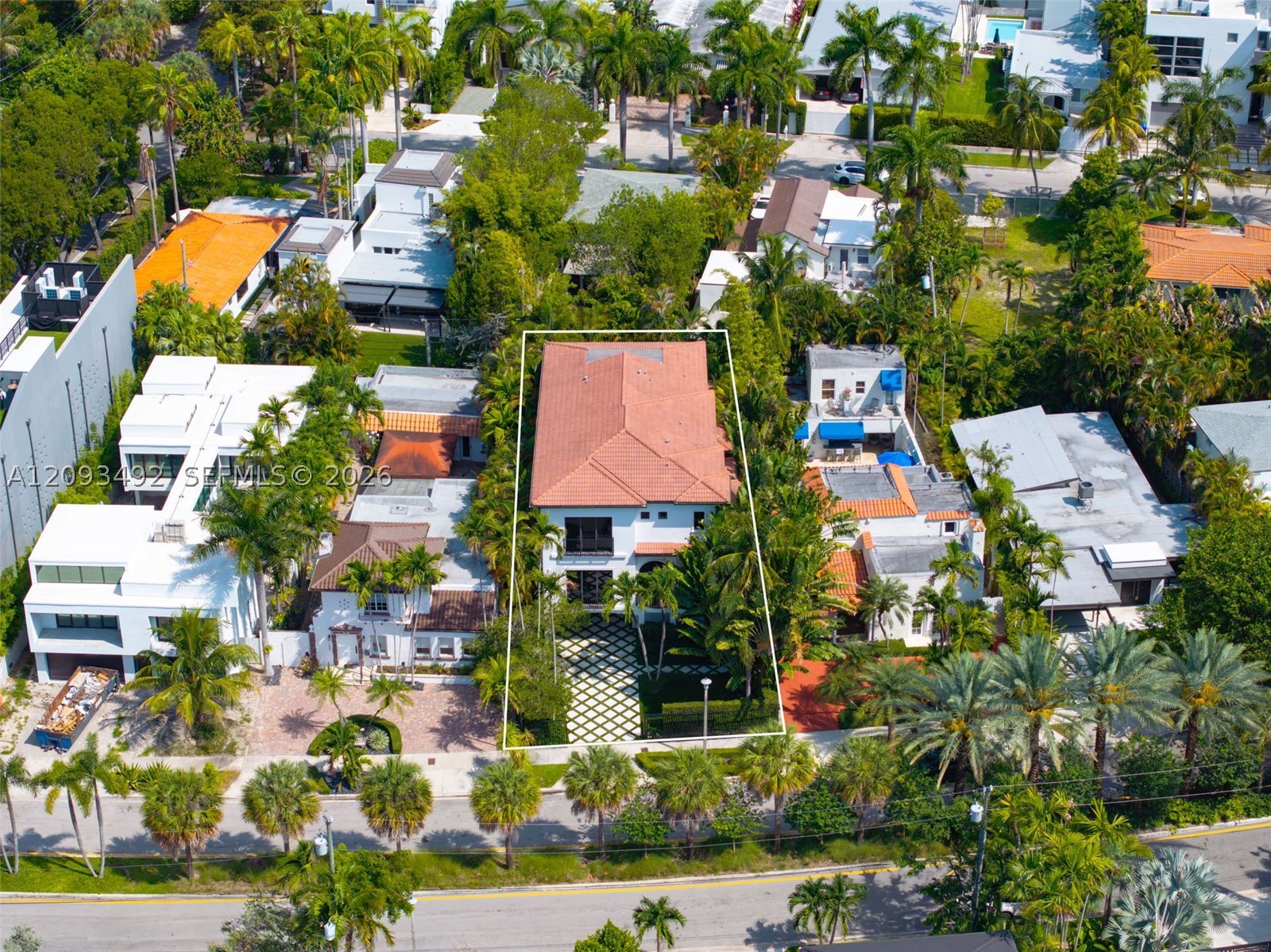 1803 S Bayshore Ln, Miami FL 33133