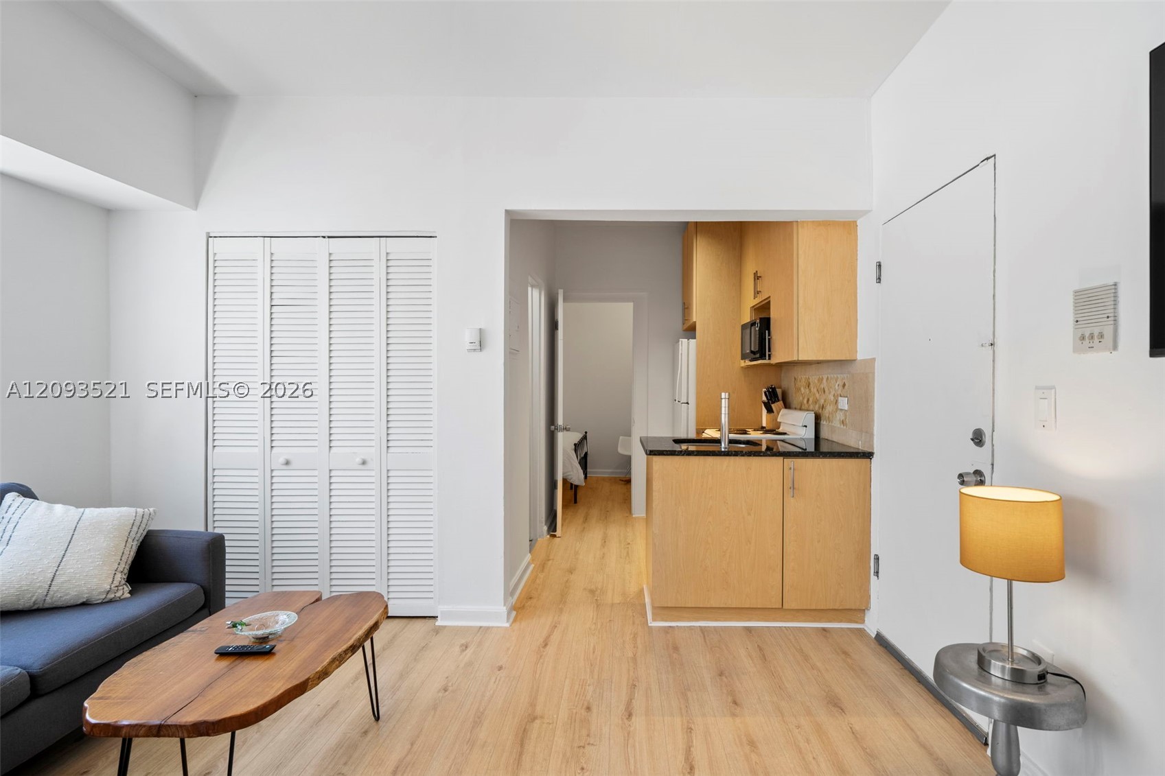 227 1st St #6, Miami Beach FL 33139