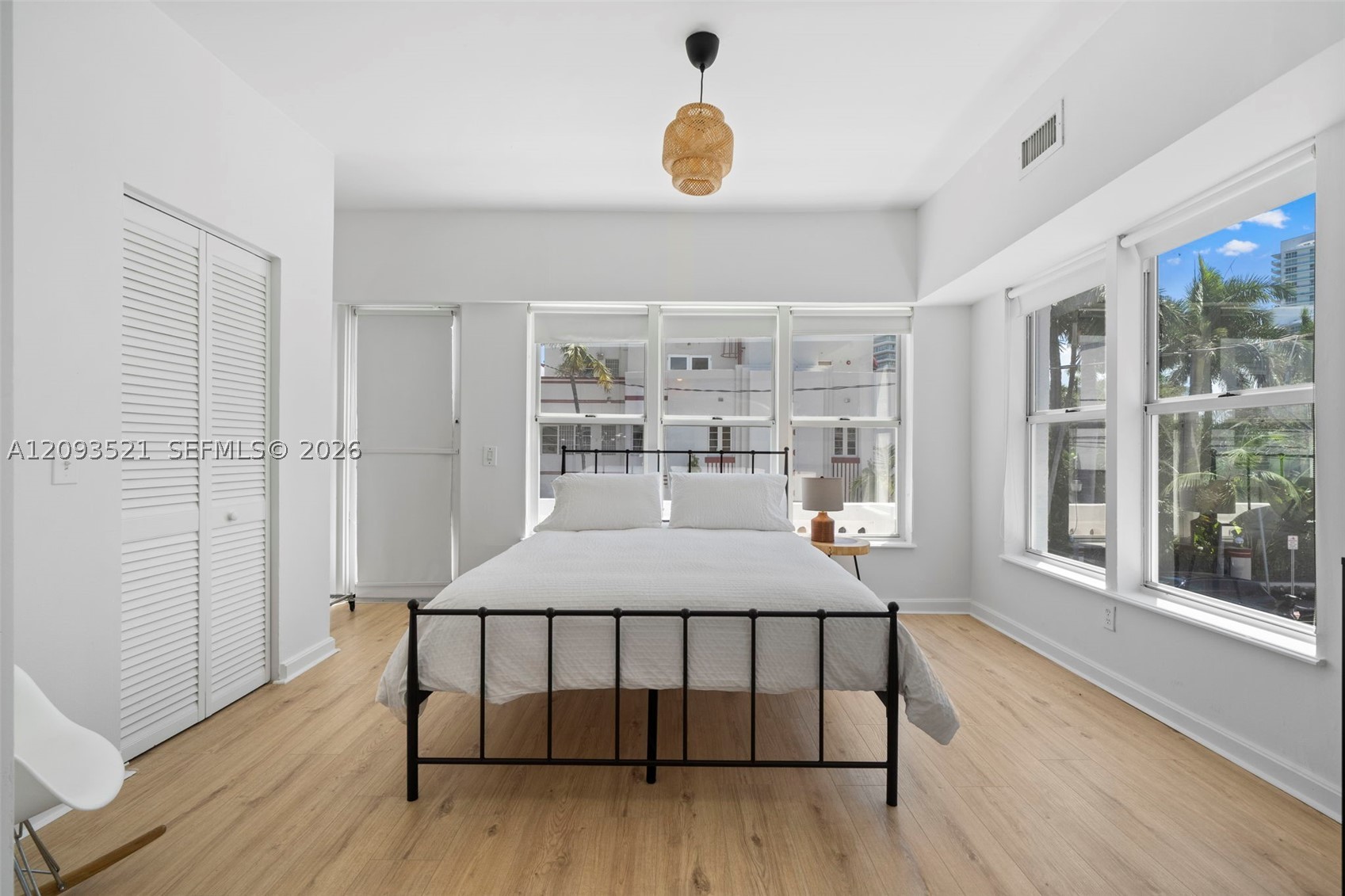 227 1st St #6, Miami Beach FL 33139