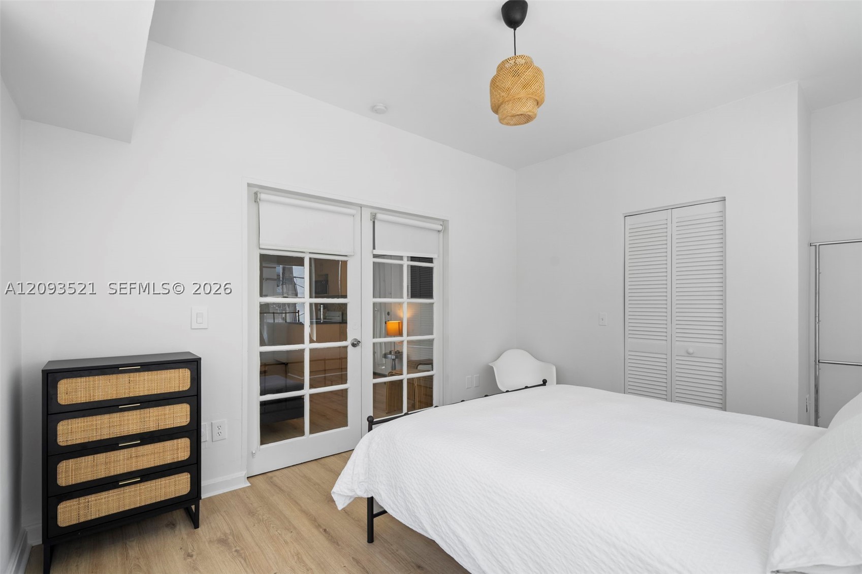 227 1st St #6, Miami Beach FL 33139