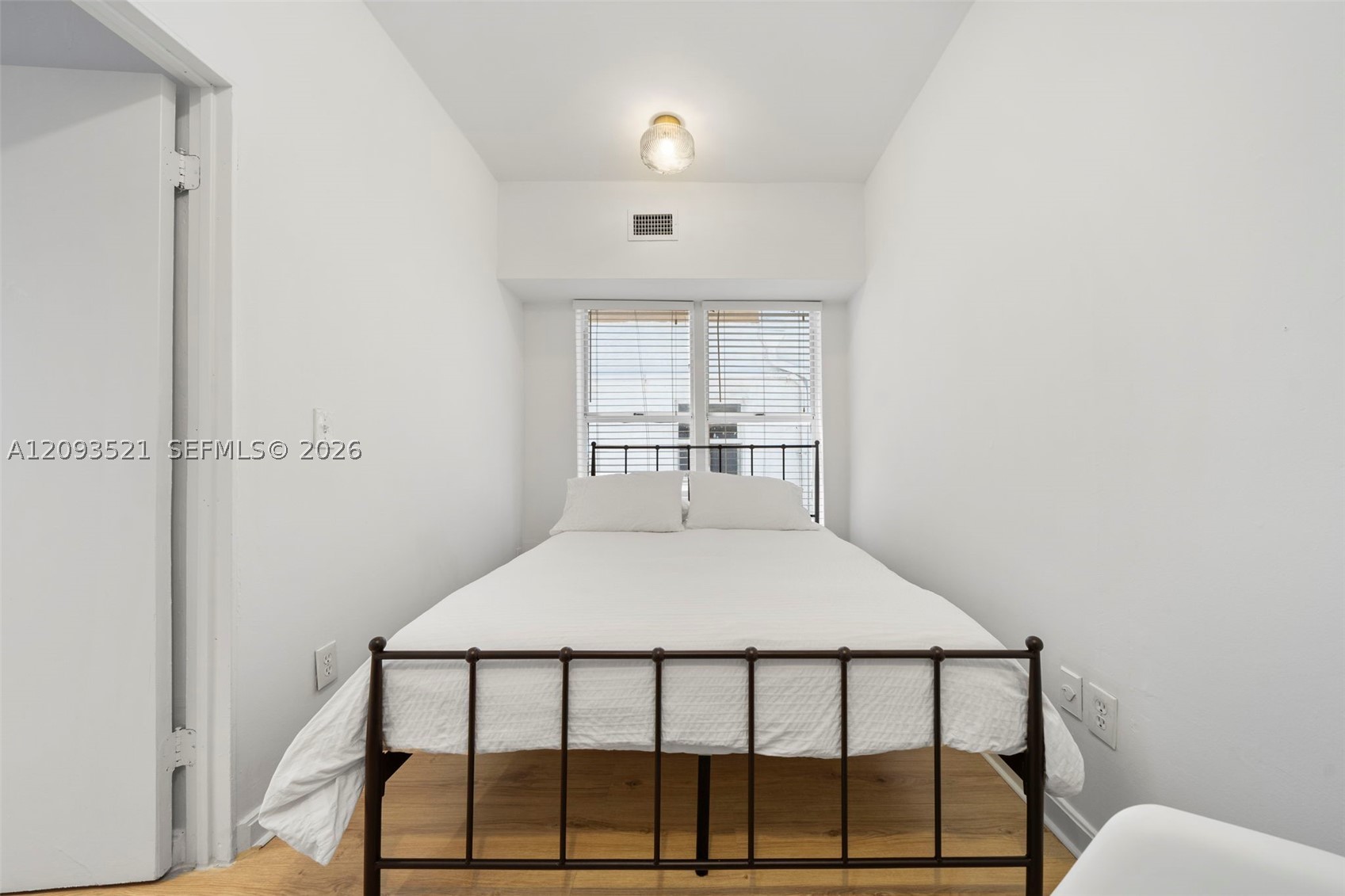 227 1st St #6, Miami Beach FL 33139