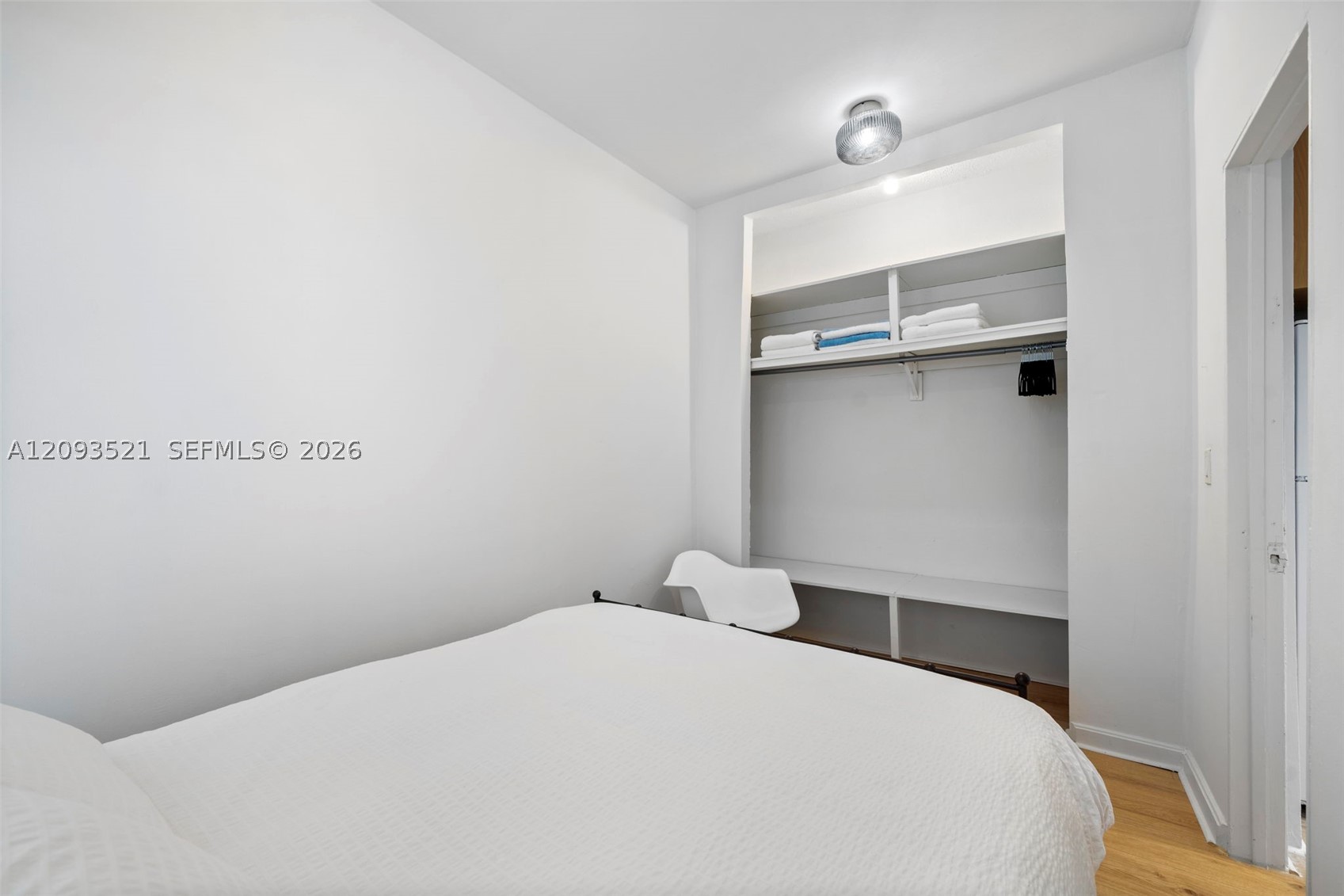 227 1st St #6, Miami Beach FL 33139