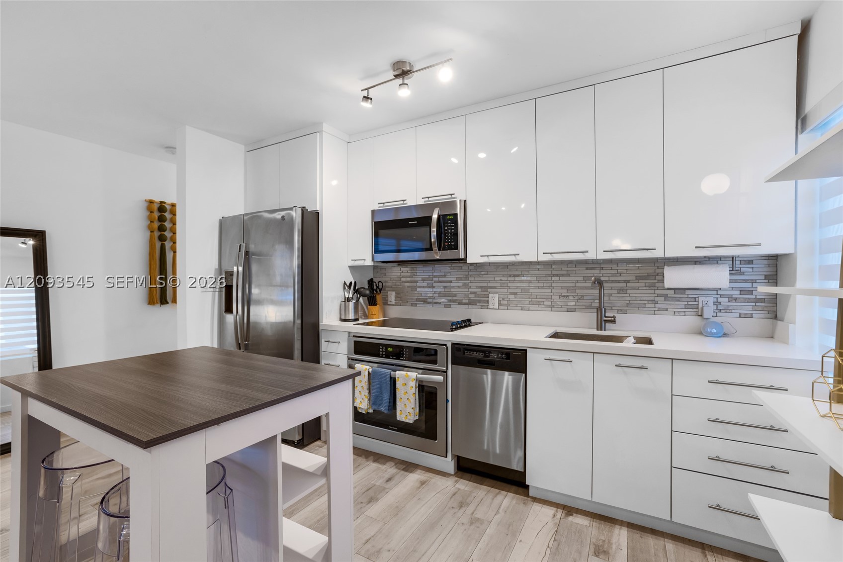 1610 Euclid Ave #B101, Miami Beach FL 33139