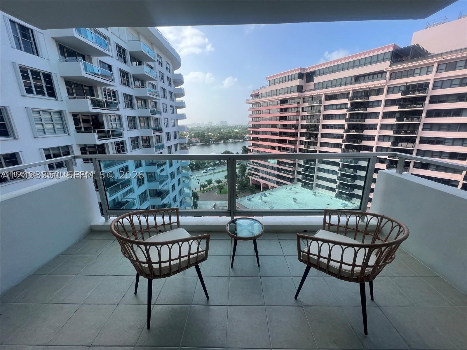 5161 Collins Ave #1211, Miami Beach FL 33140