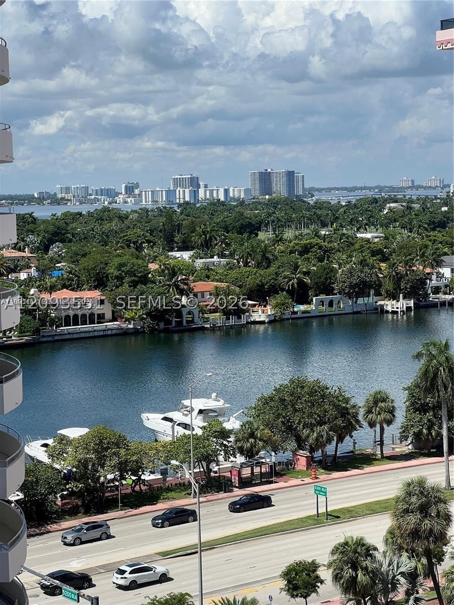 5161 Collins Ave #1211, Miami Beach FL 33140