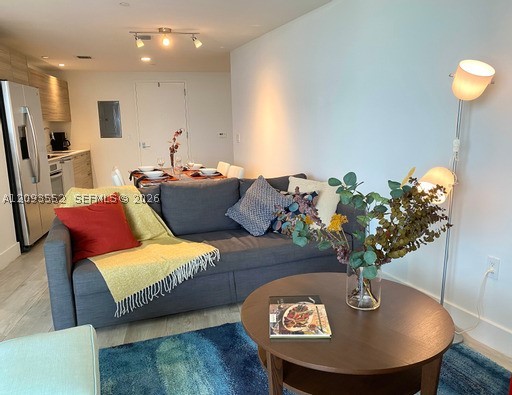 121 NE 34th St #1714, Miami FL 33137