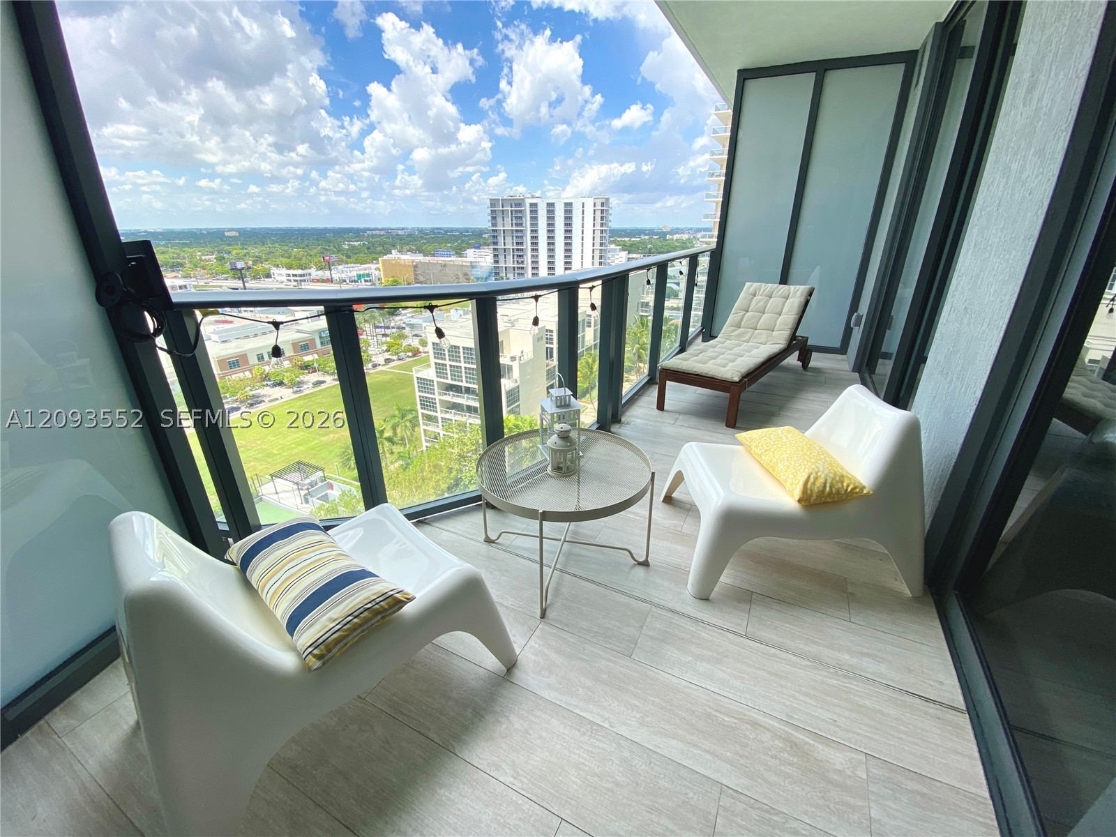 121 NE 34th St #1714, Miami FL 33137