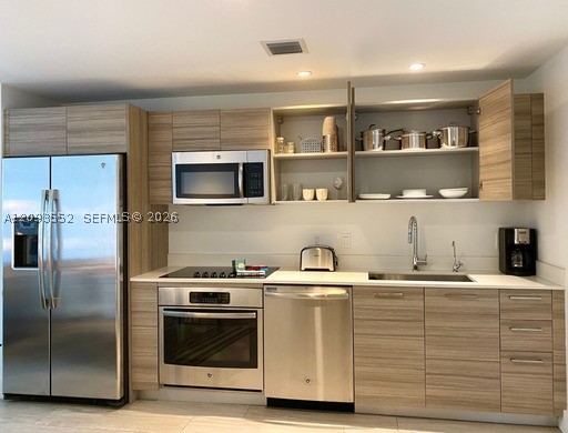 121 NE 34th St #1714, Miami FL 33137