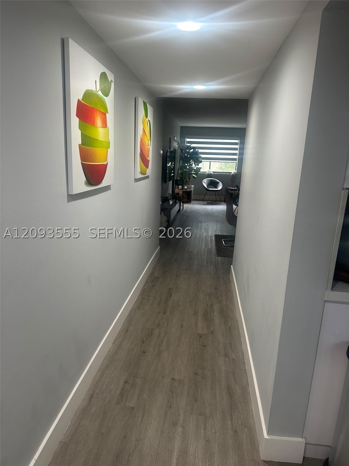 165 Lakeview Dr #201, Weston FL 33326