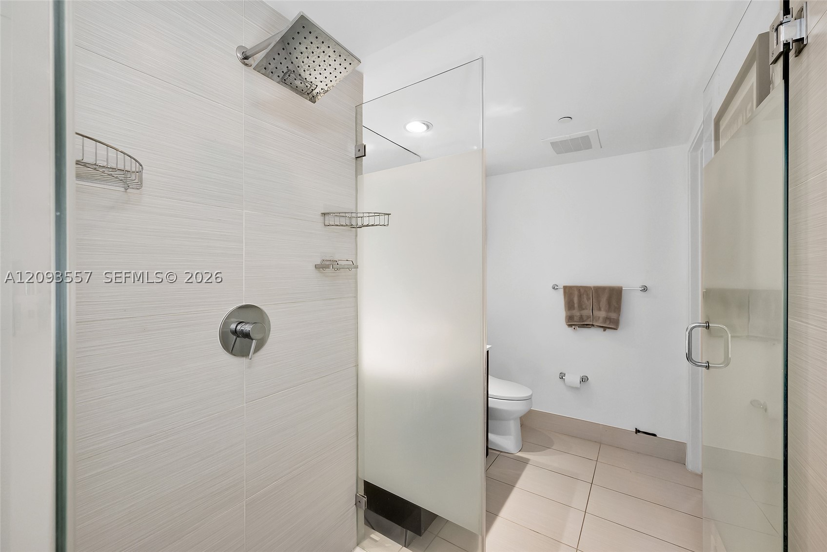 31 SE 6th St #304, Miami FL 33131
