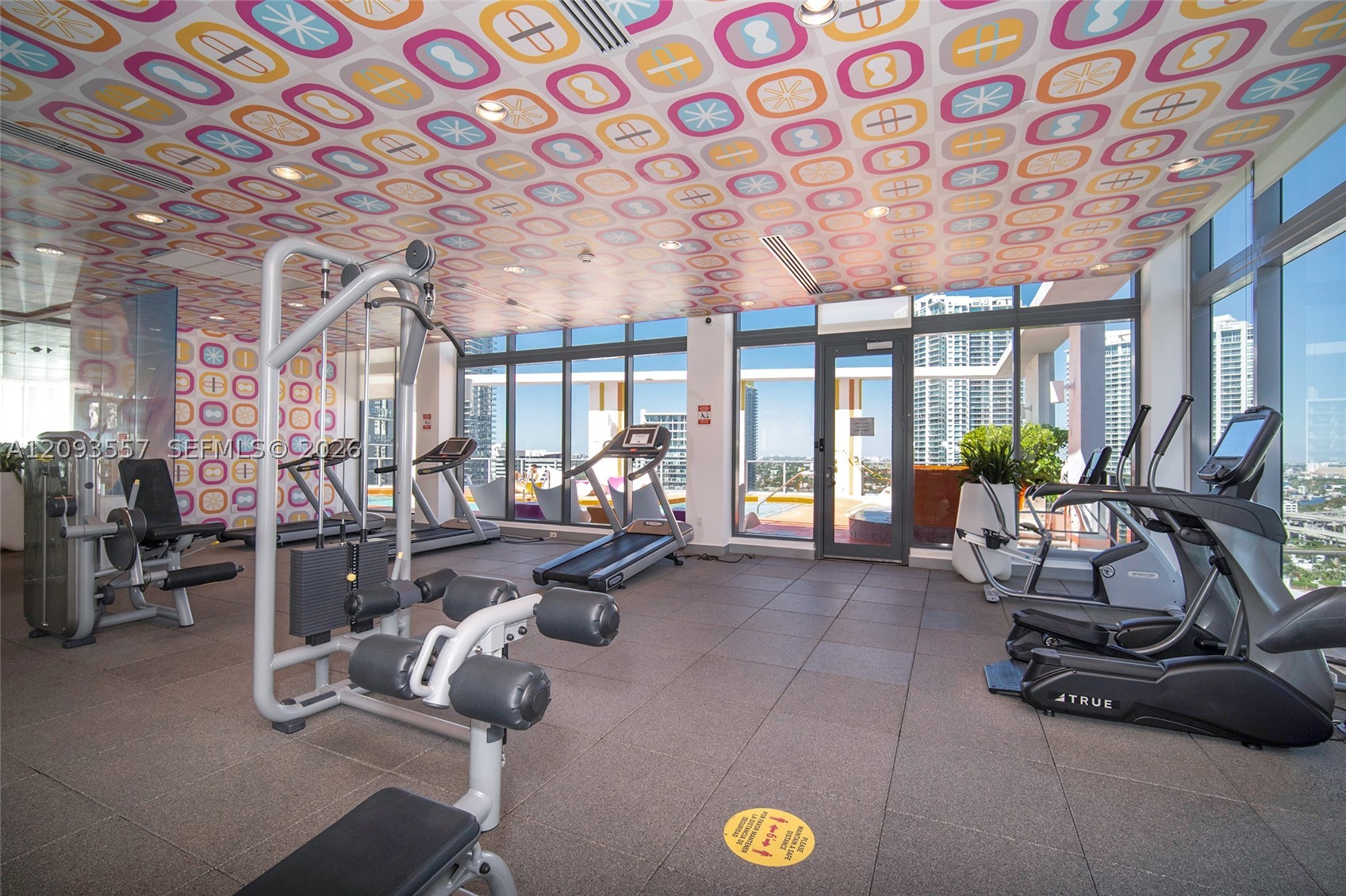31 SE 6th St #304, Miami FL 33131