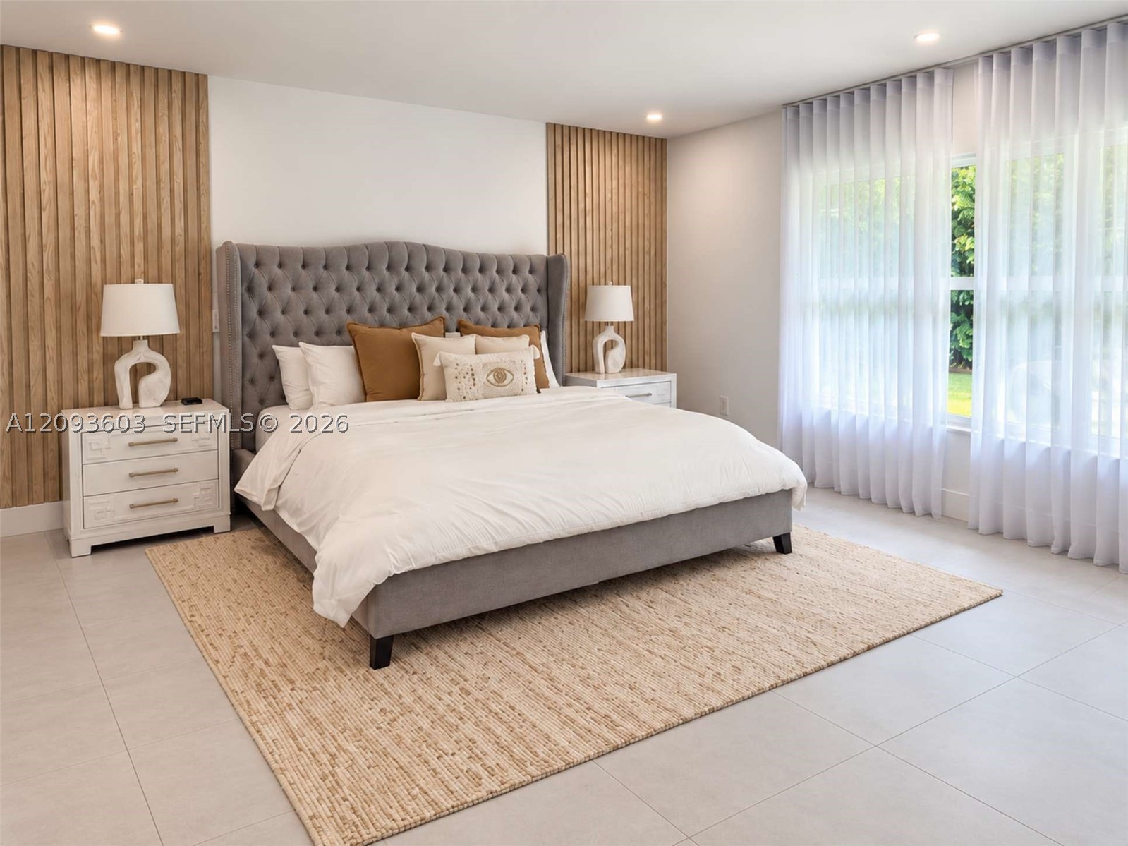 5134 NW 94th Doral Pl, Doral FL 33178