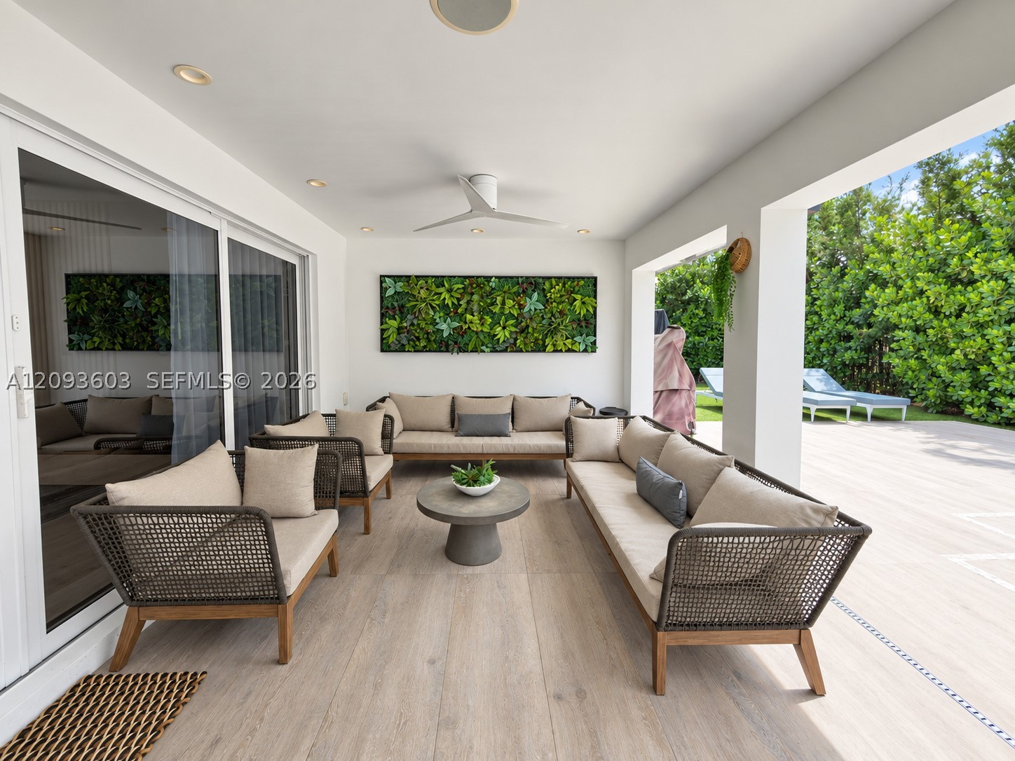 5134 NW 94th Doral Pl, Doral FL 33178